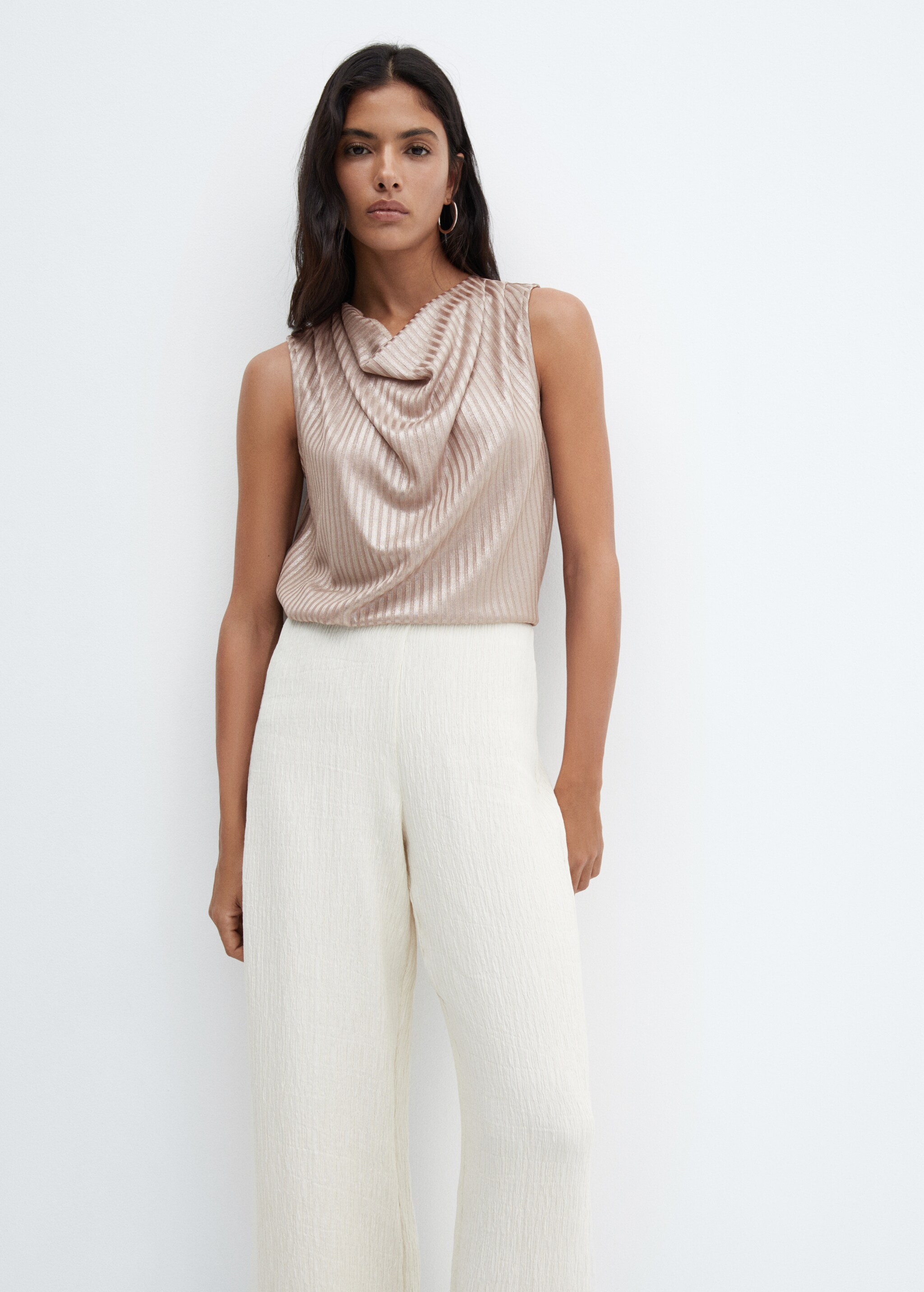 Draped neckline top - Details of the article 2