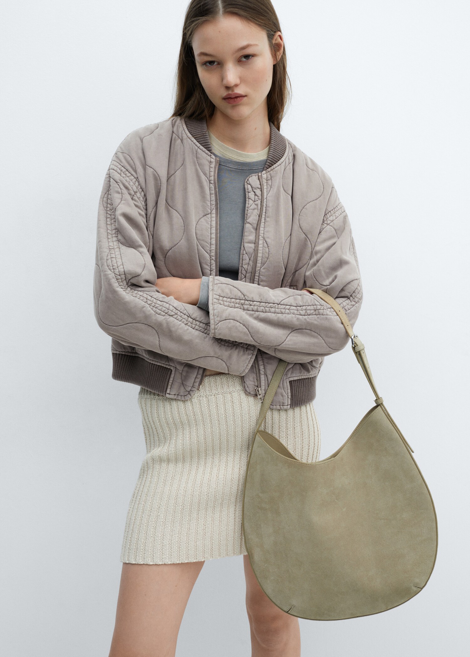 Veste bomber matelassée - Plan moyen
