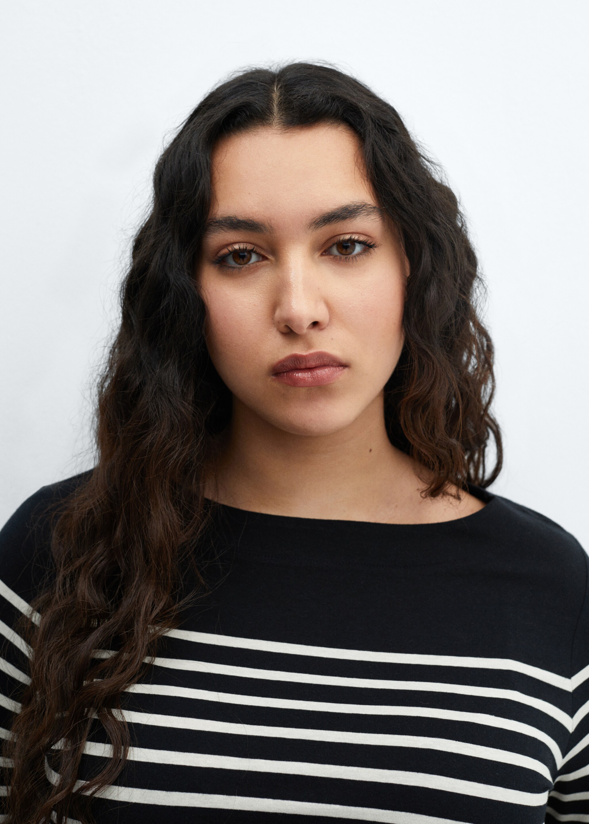 Striped boat-neck t-shirt - Details of the article 4