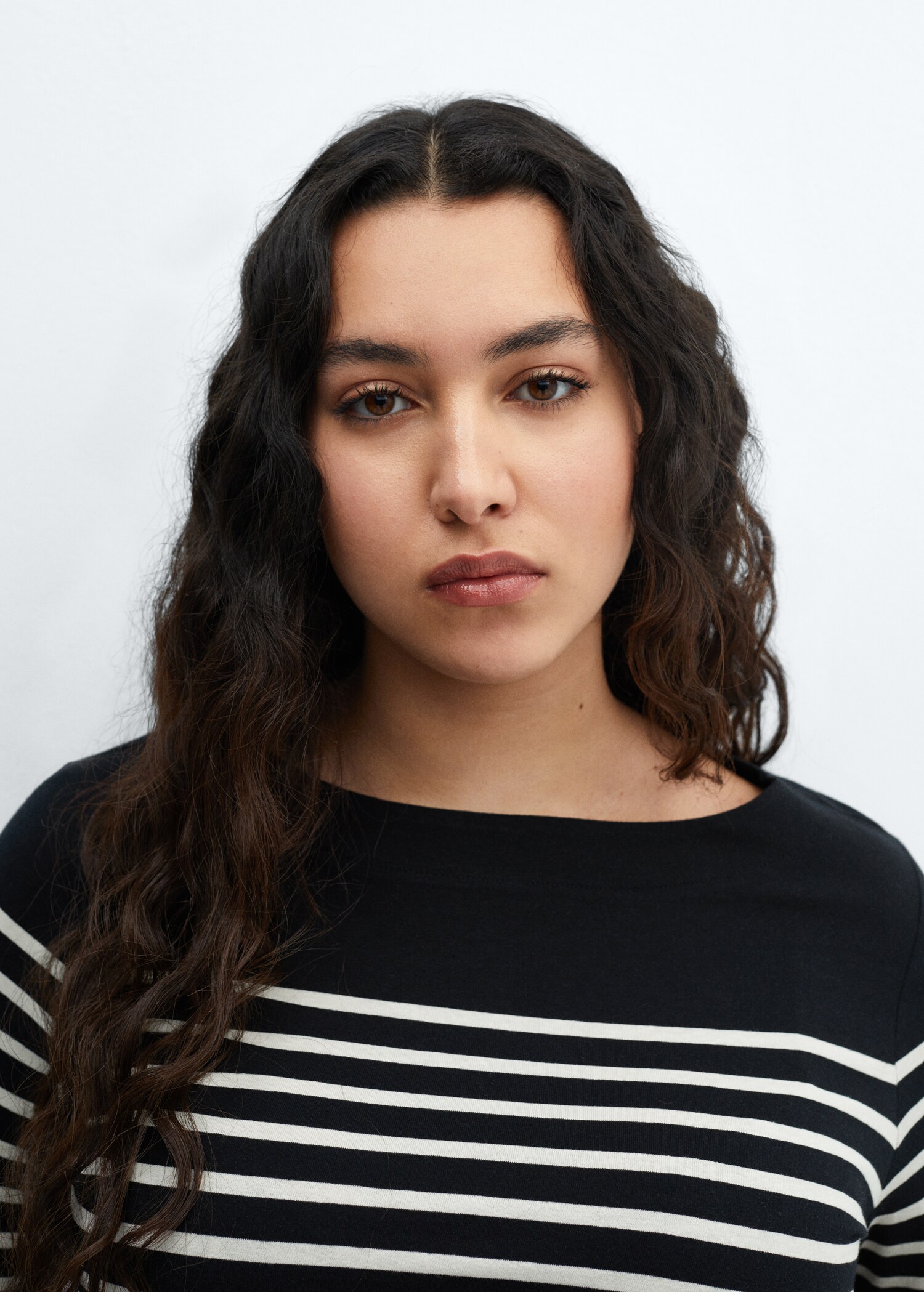 Striped boat-neck t-shirt - Details of the article 4