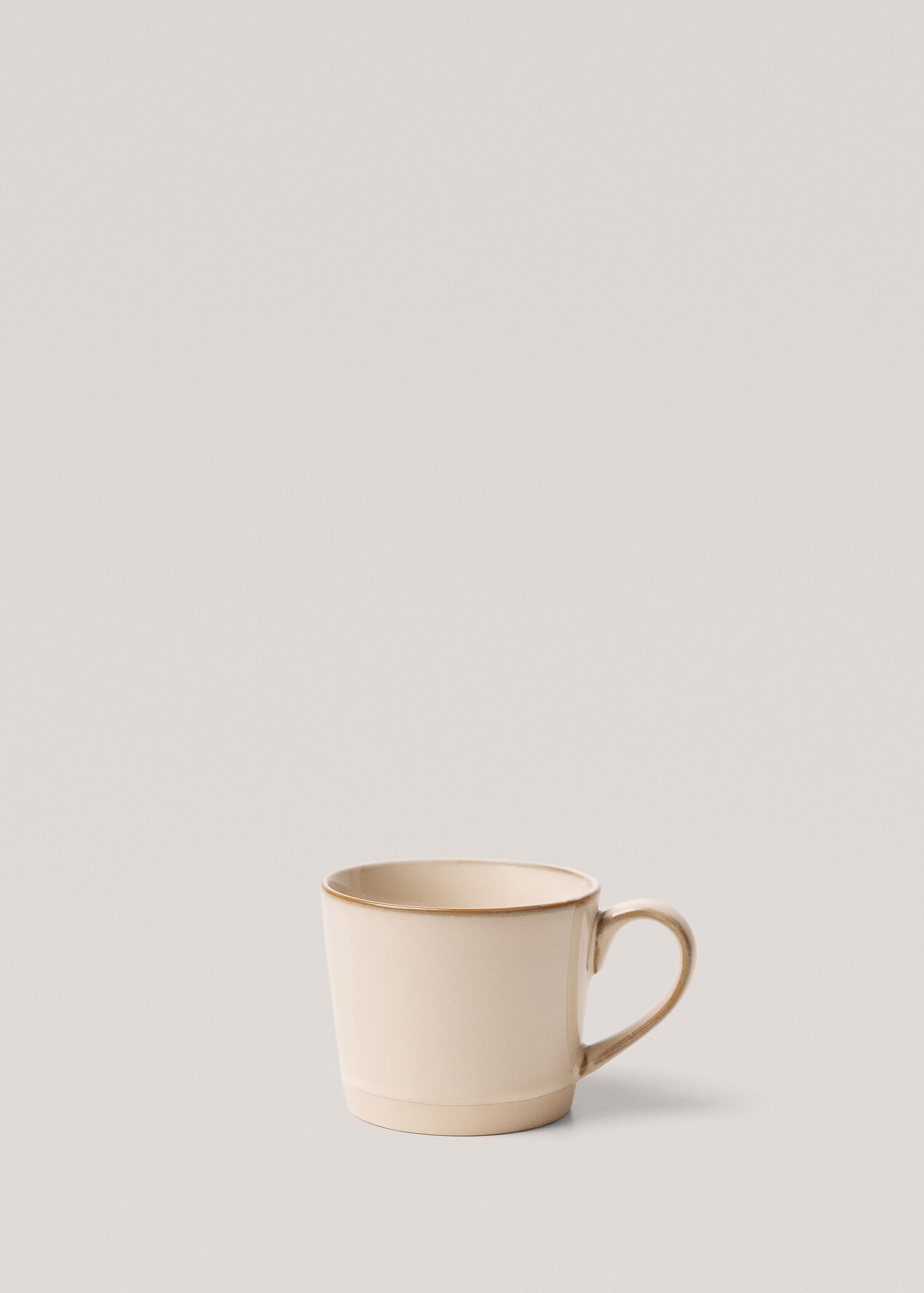 Stoneware jug with rim - Article without model
