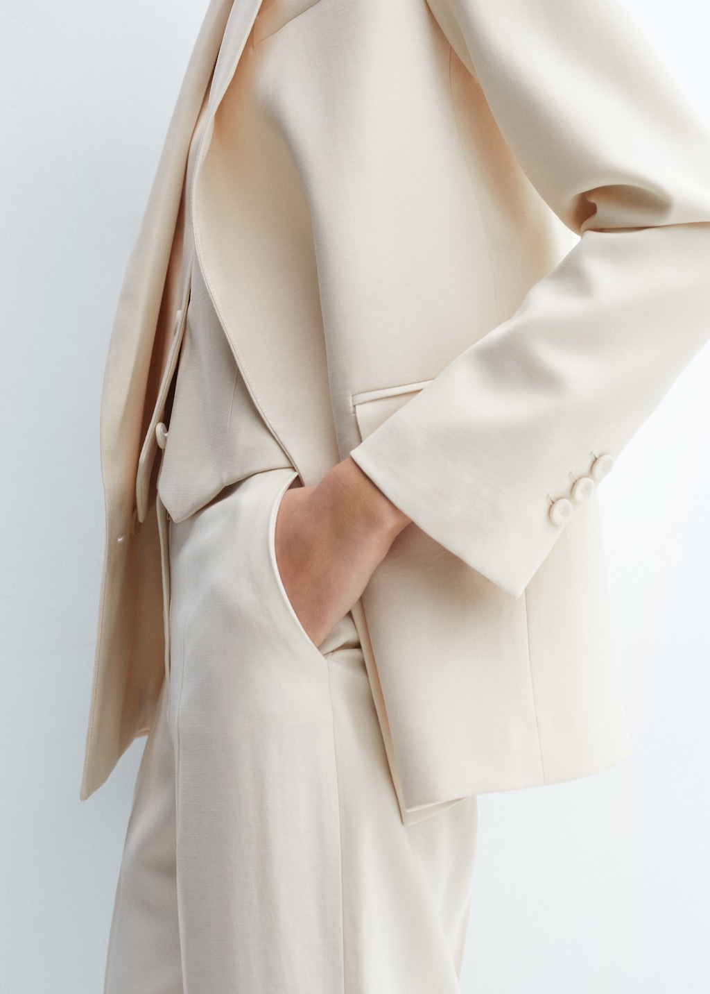 Straight suit trousers Woman MANGO Hong Kong SAR of China
