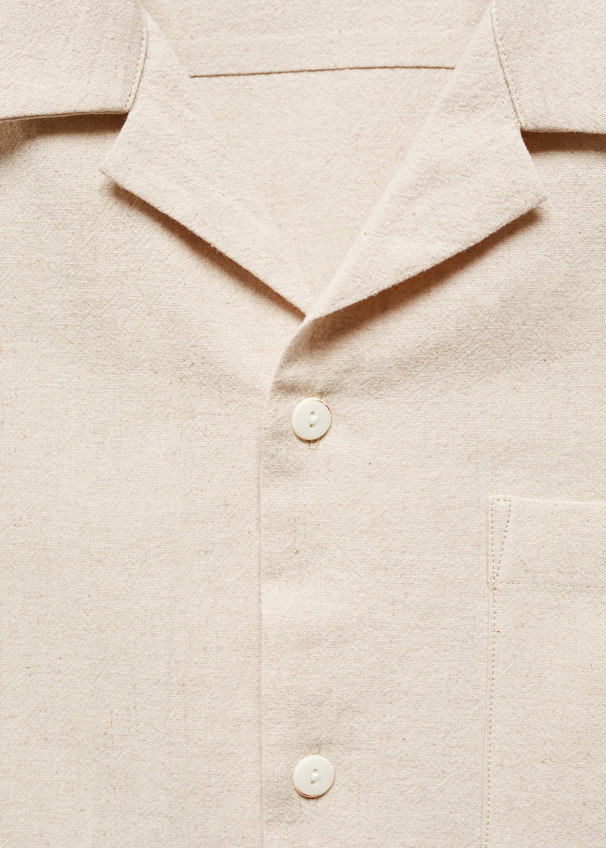 Camisa lino cuello bowling bolsillo - Detalle del artículo 8