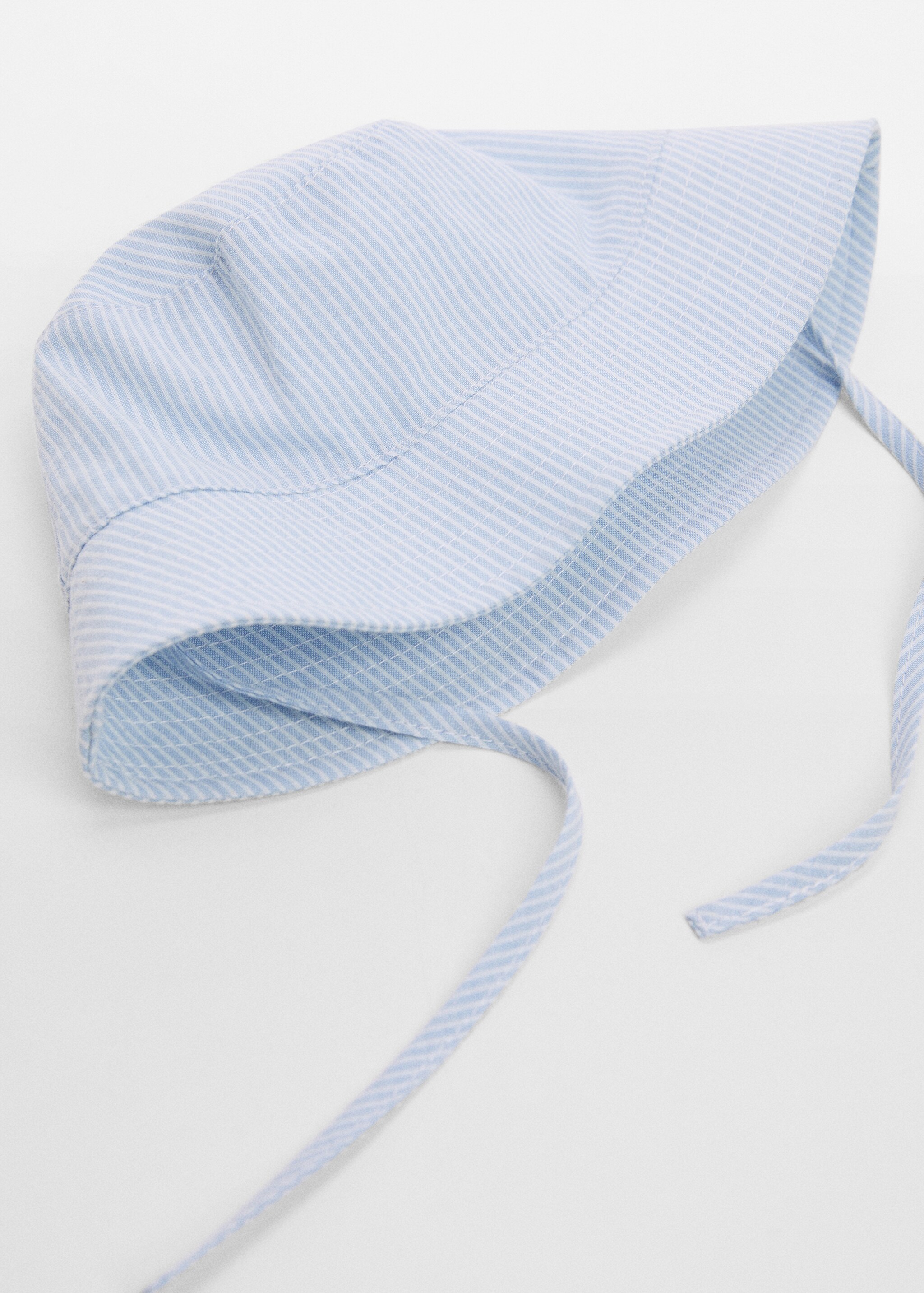 Striped bucket hat - Details of the article 2