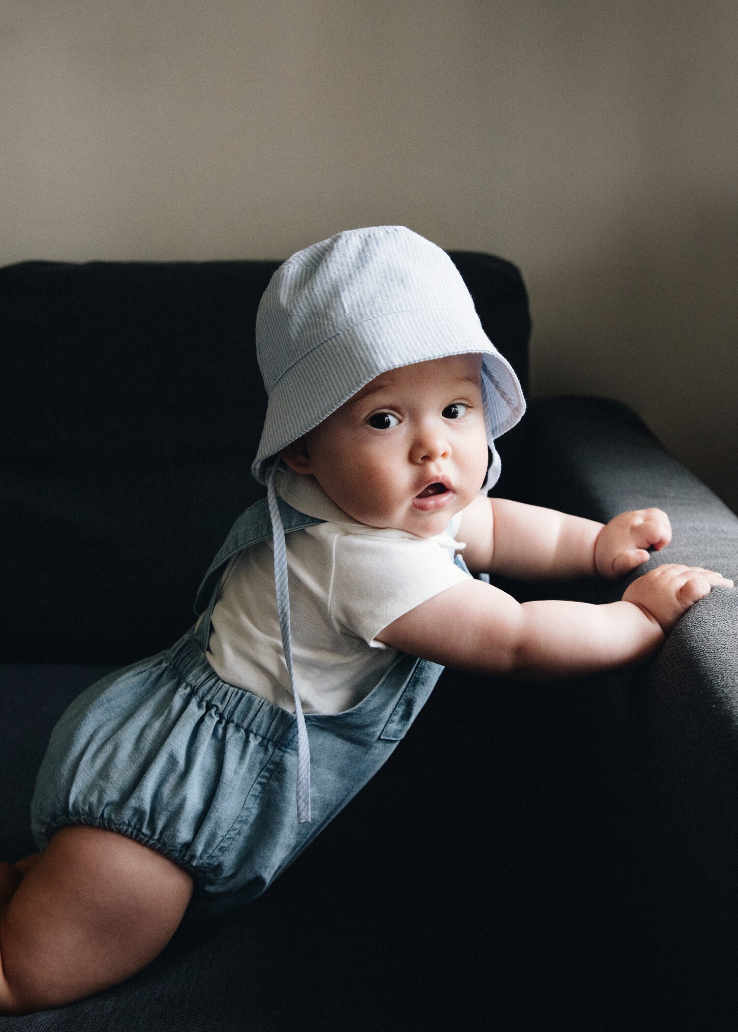 Striped bucket hat - Details of the article 6