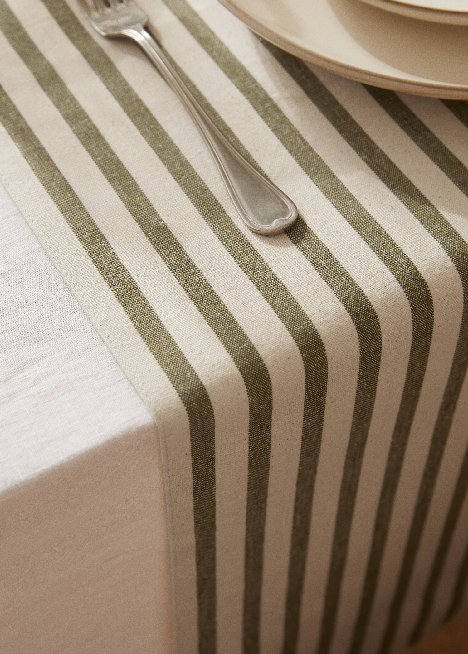 Striped cotton table runner - Details of the article 7
