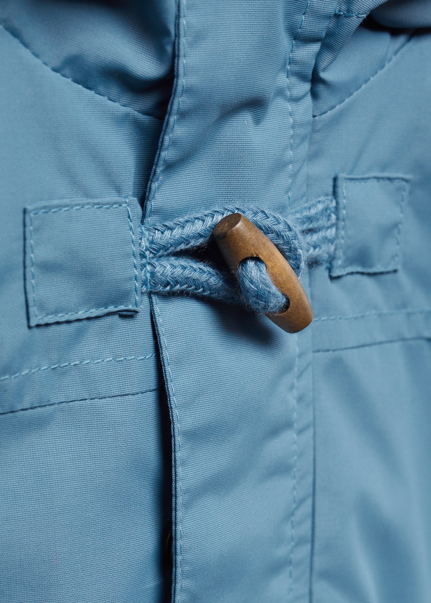 Hooded parka with pocket - Details of the article 8