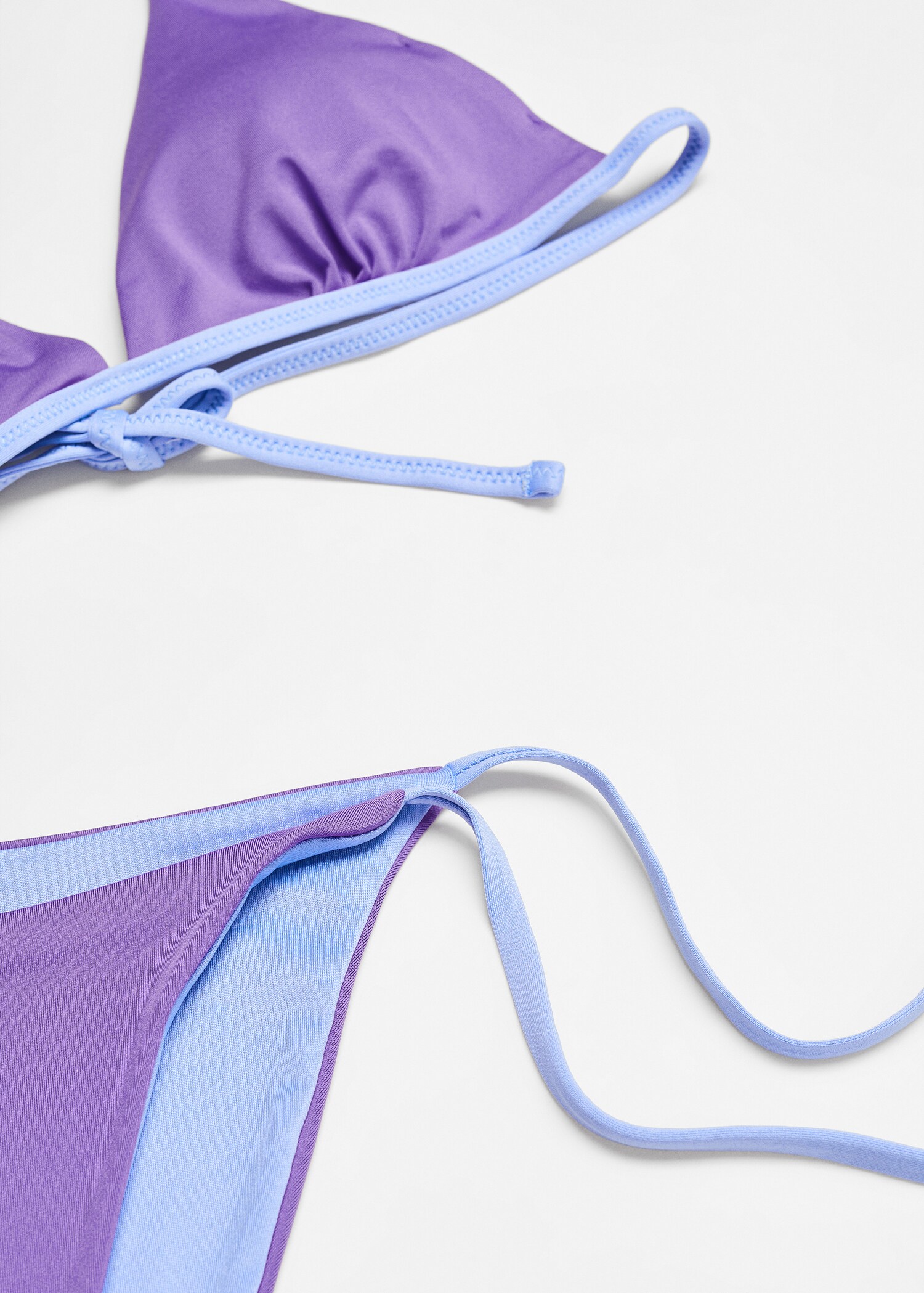 Ts And Girlsalyssa Capps Bikini - cgo0nuk