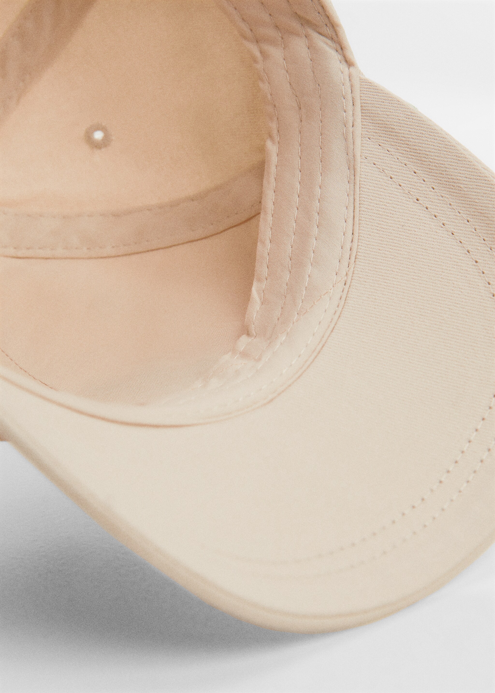 Embroidered detail cap - Details of the article 2