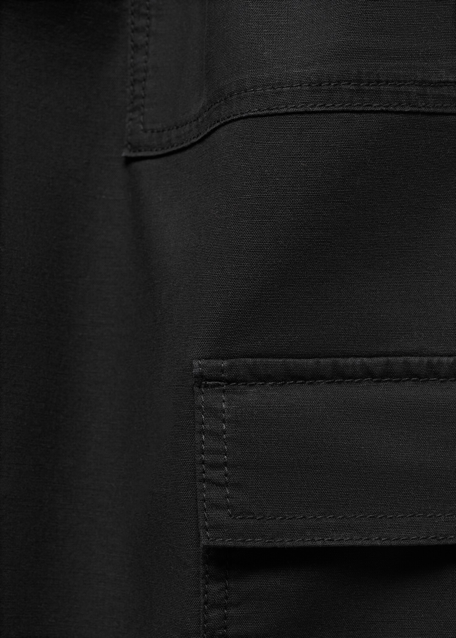 Pantalons cargo fluids - Detall de l'article 8