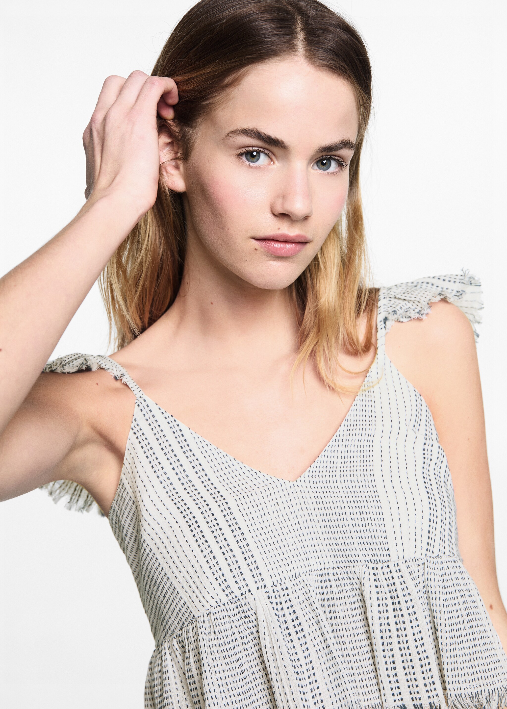 Printed top with open back - Details of the article 1