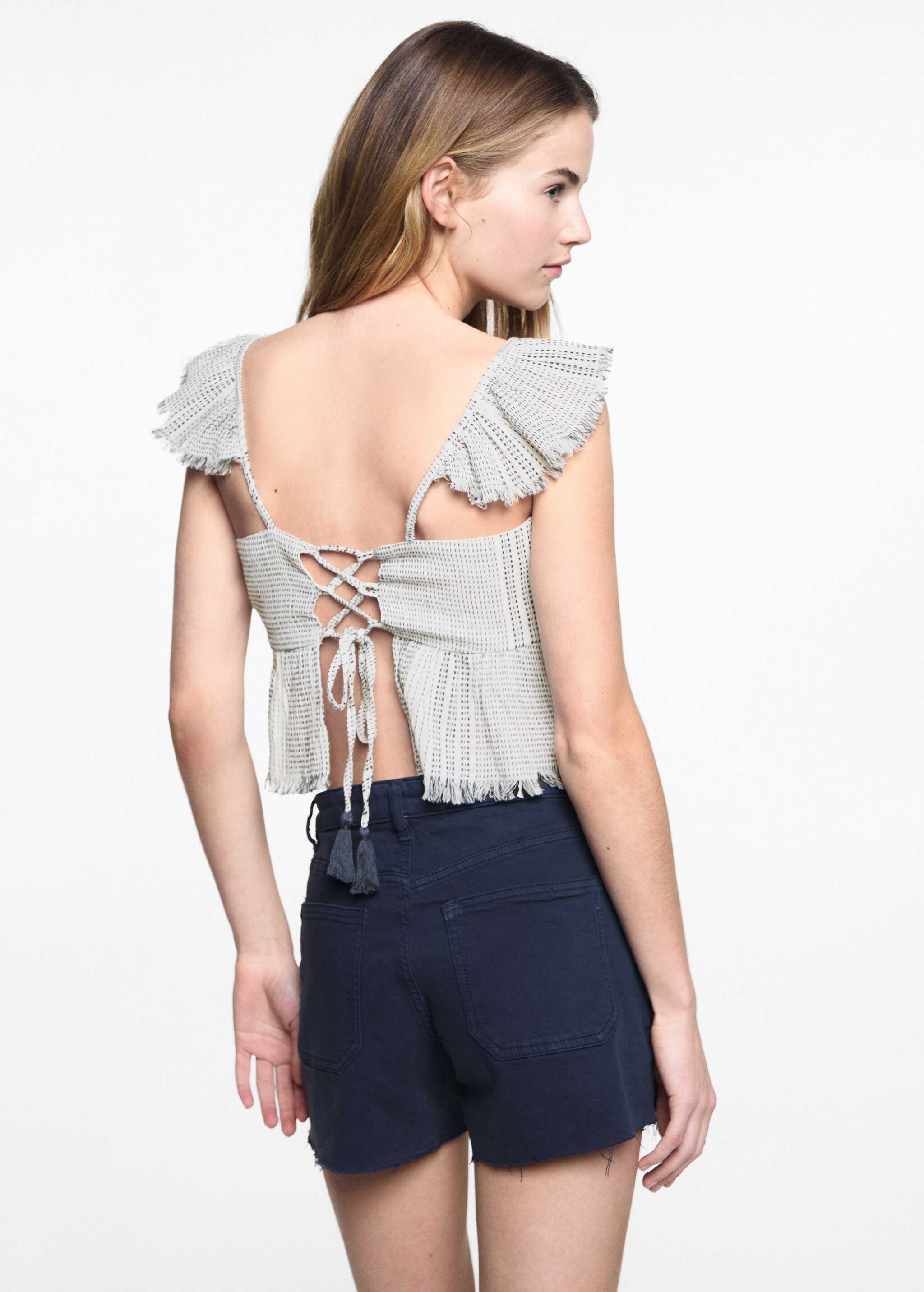Printed top with open back - Reverse of the article
