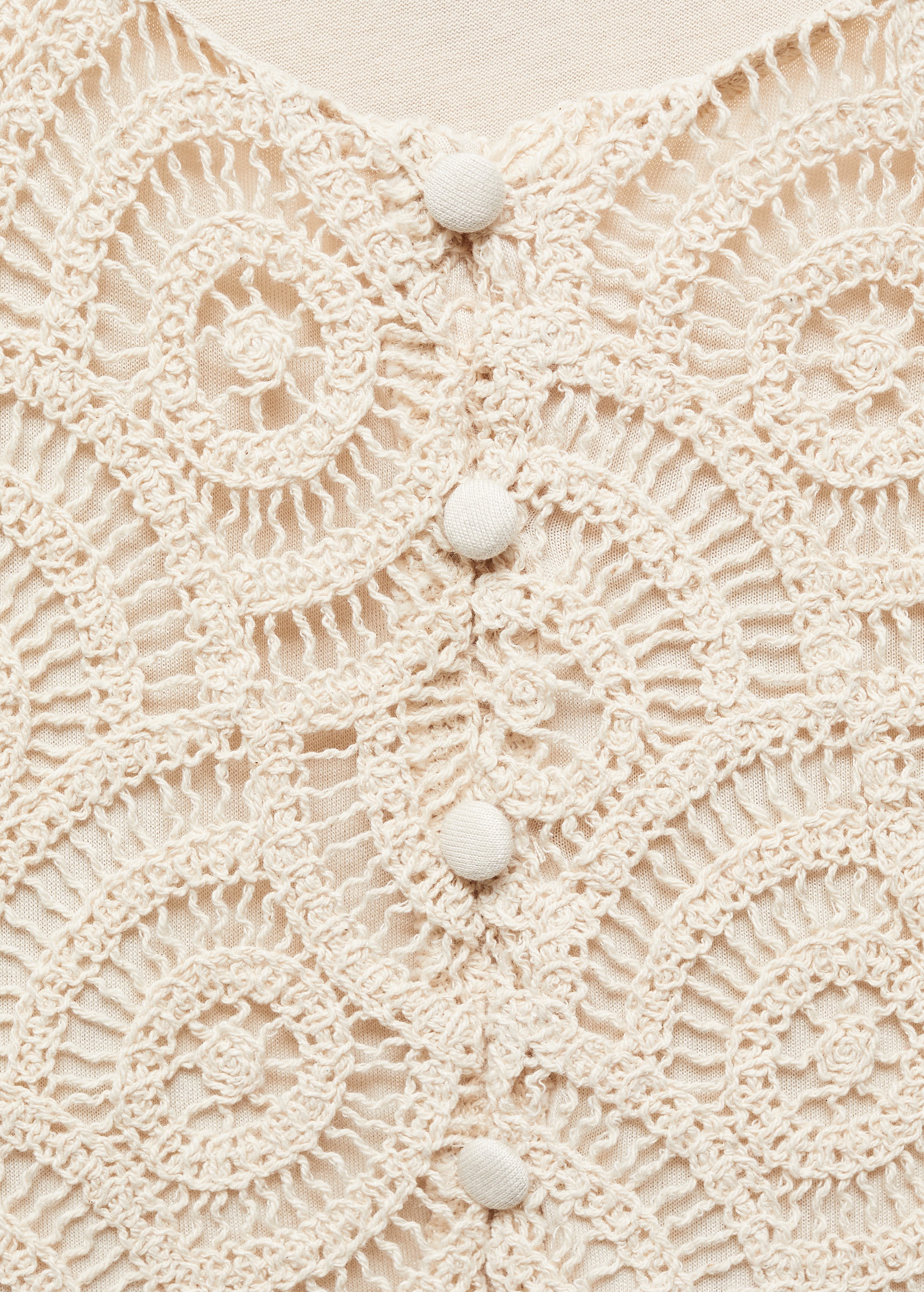 Top crochet buttons - Details of the article 8