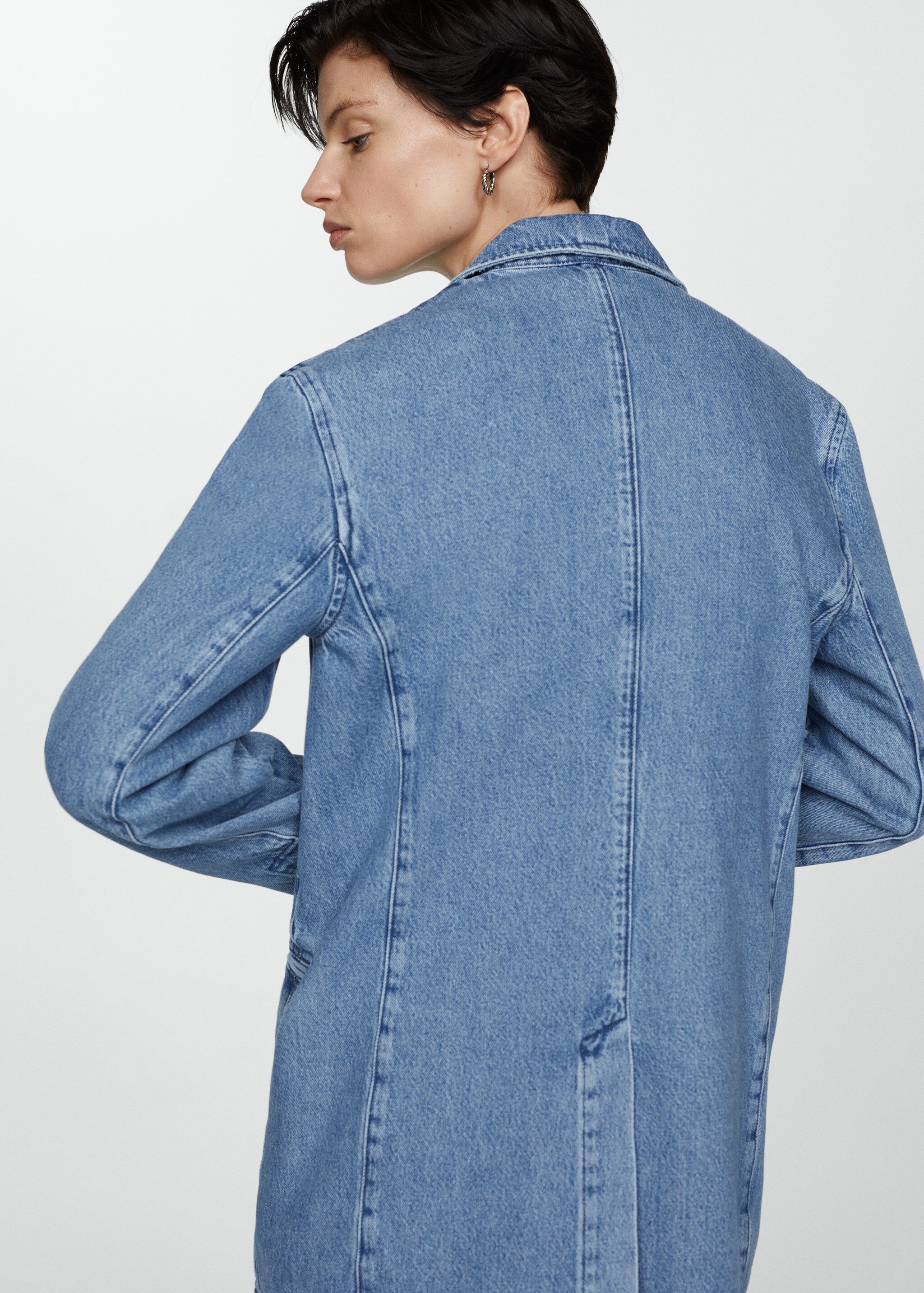 Denim jacket with buttons - Reverse of the article
