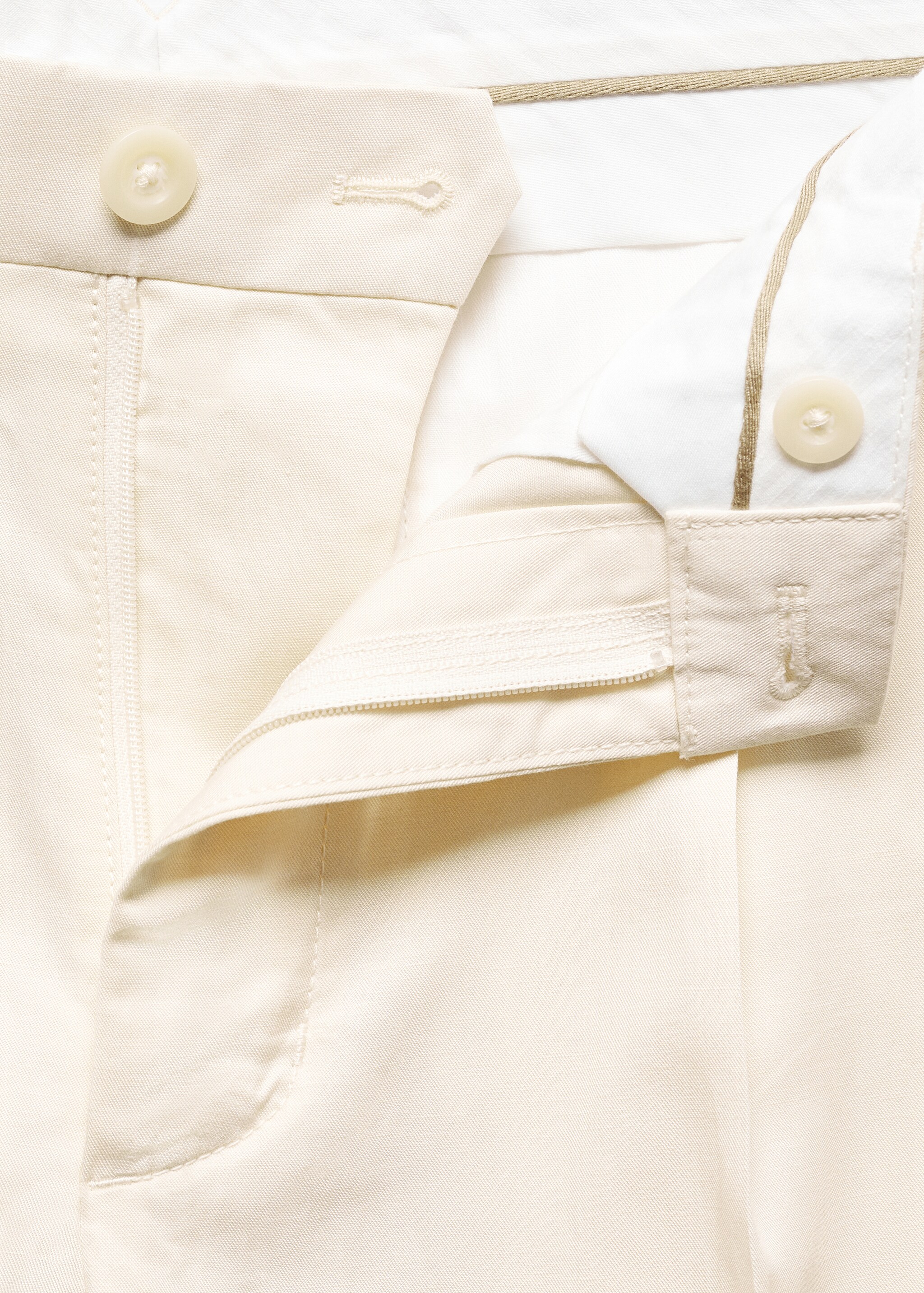Linen-blend bermuda shorts with pleats - Details of the article 8