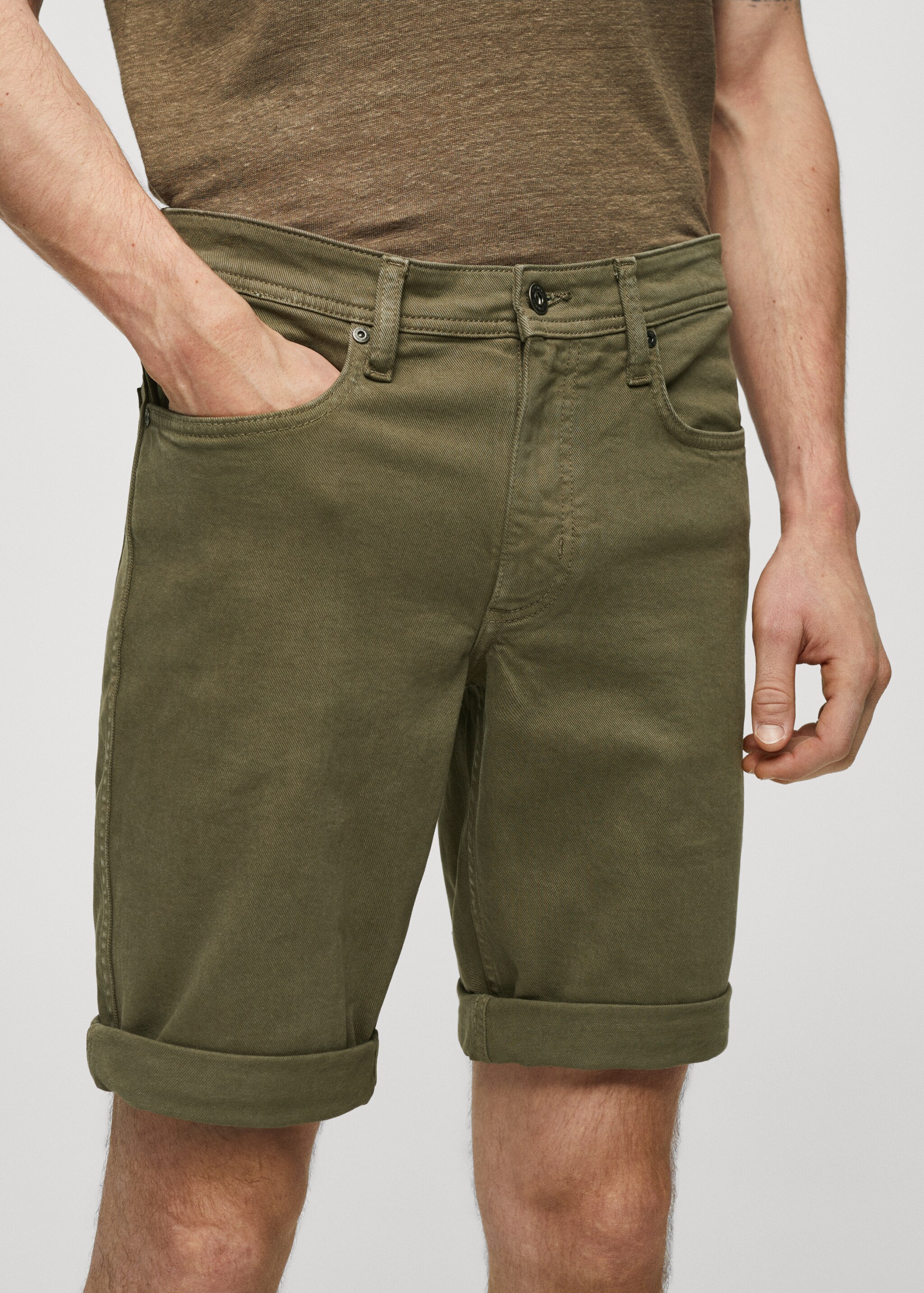 Slim-fit denim bermuda shorts - Details of the article 1