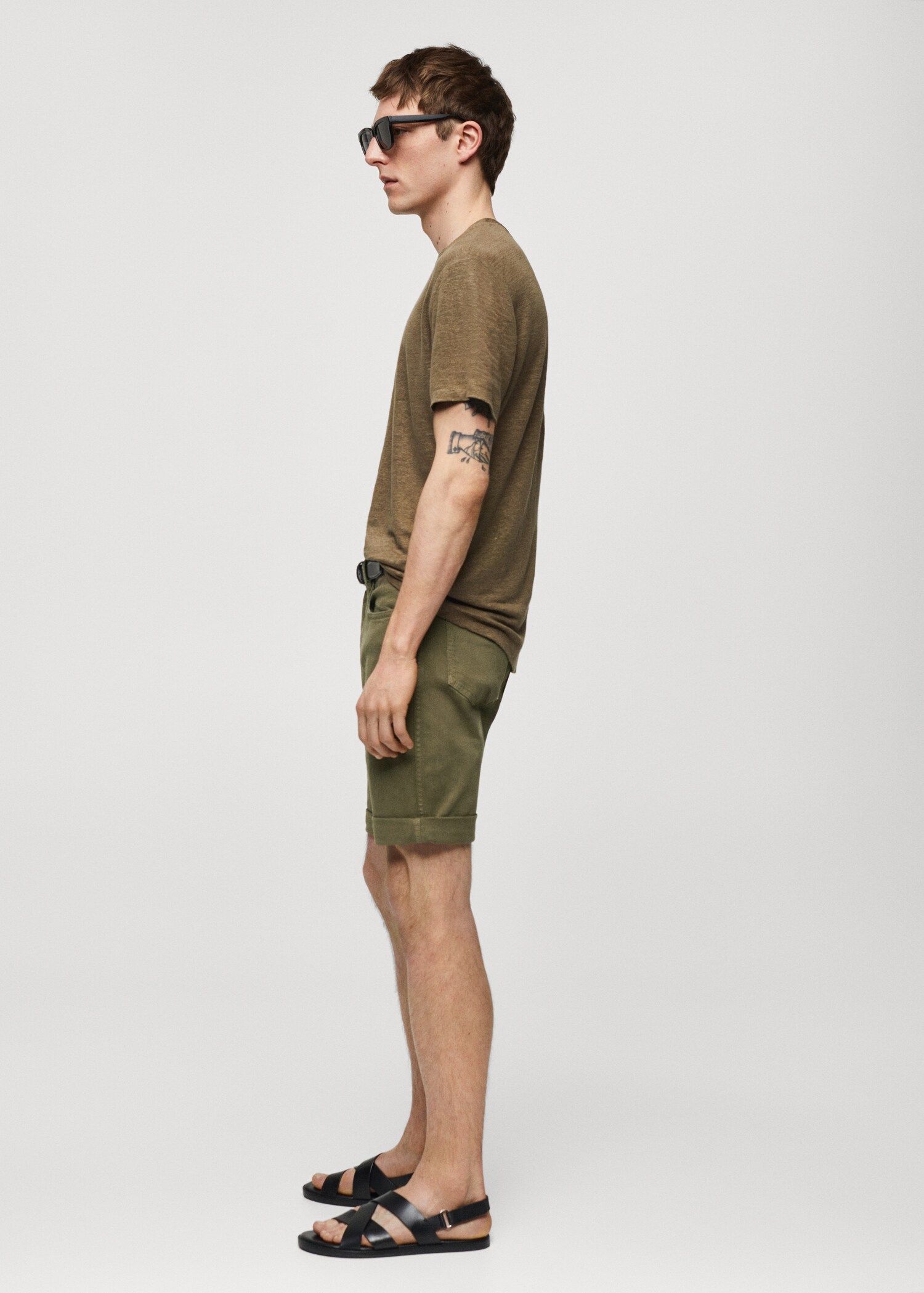 Slim-fit denim bermuda shorts - Details of the article 2