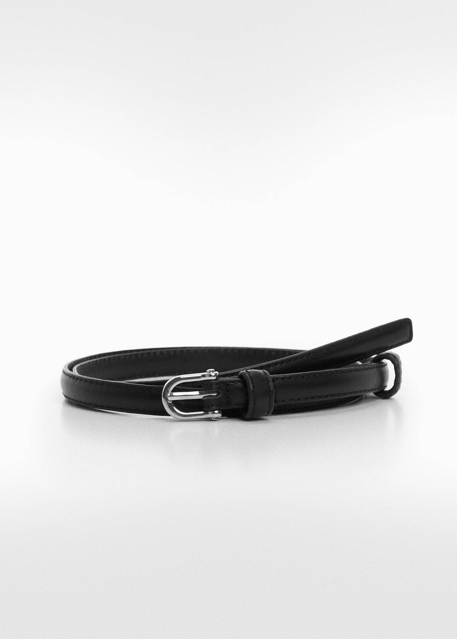 Buckle leather belt - Article without model