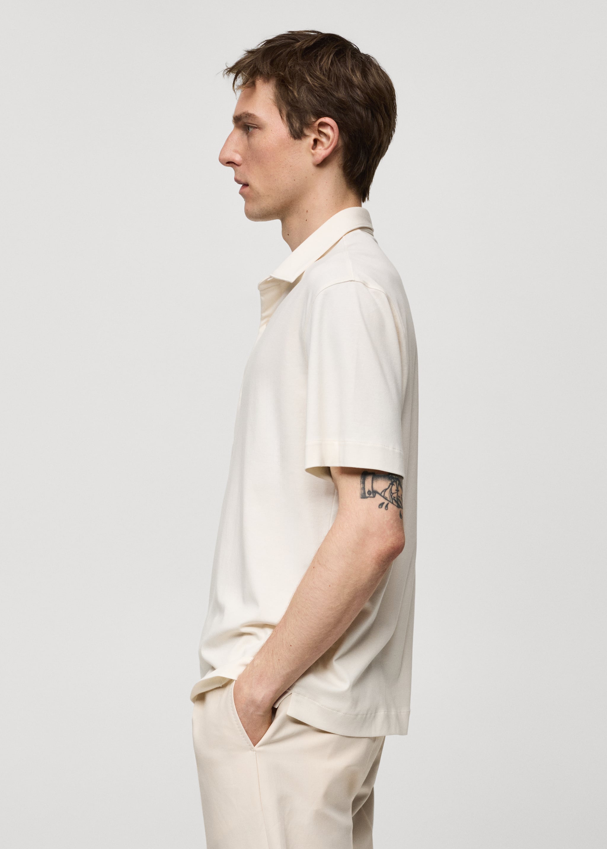100% cotton slim-fit polo shirt - Details of the article 6