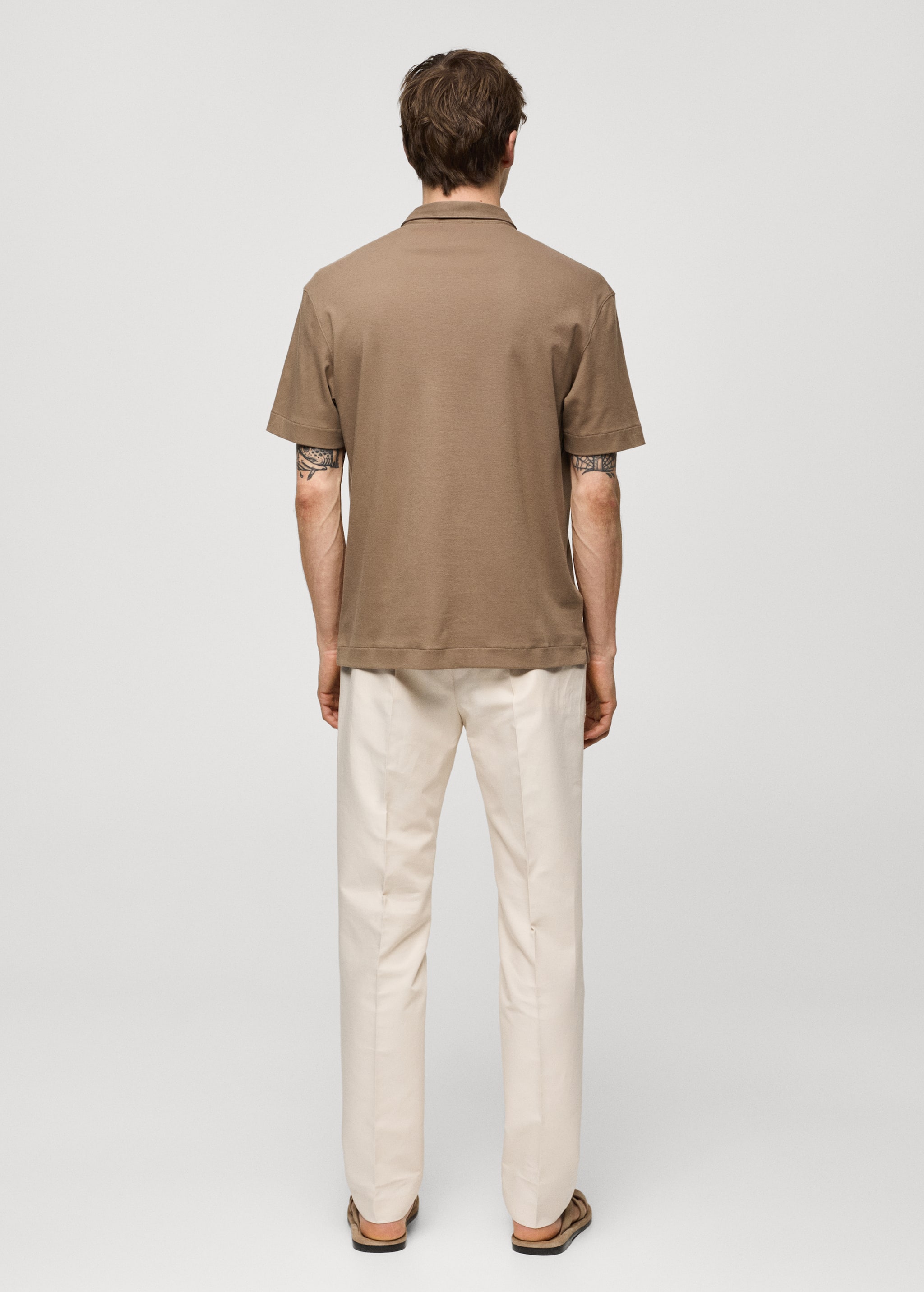 100% cotton slim-fit polo shirt - Reverse of the article