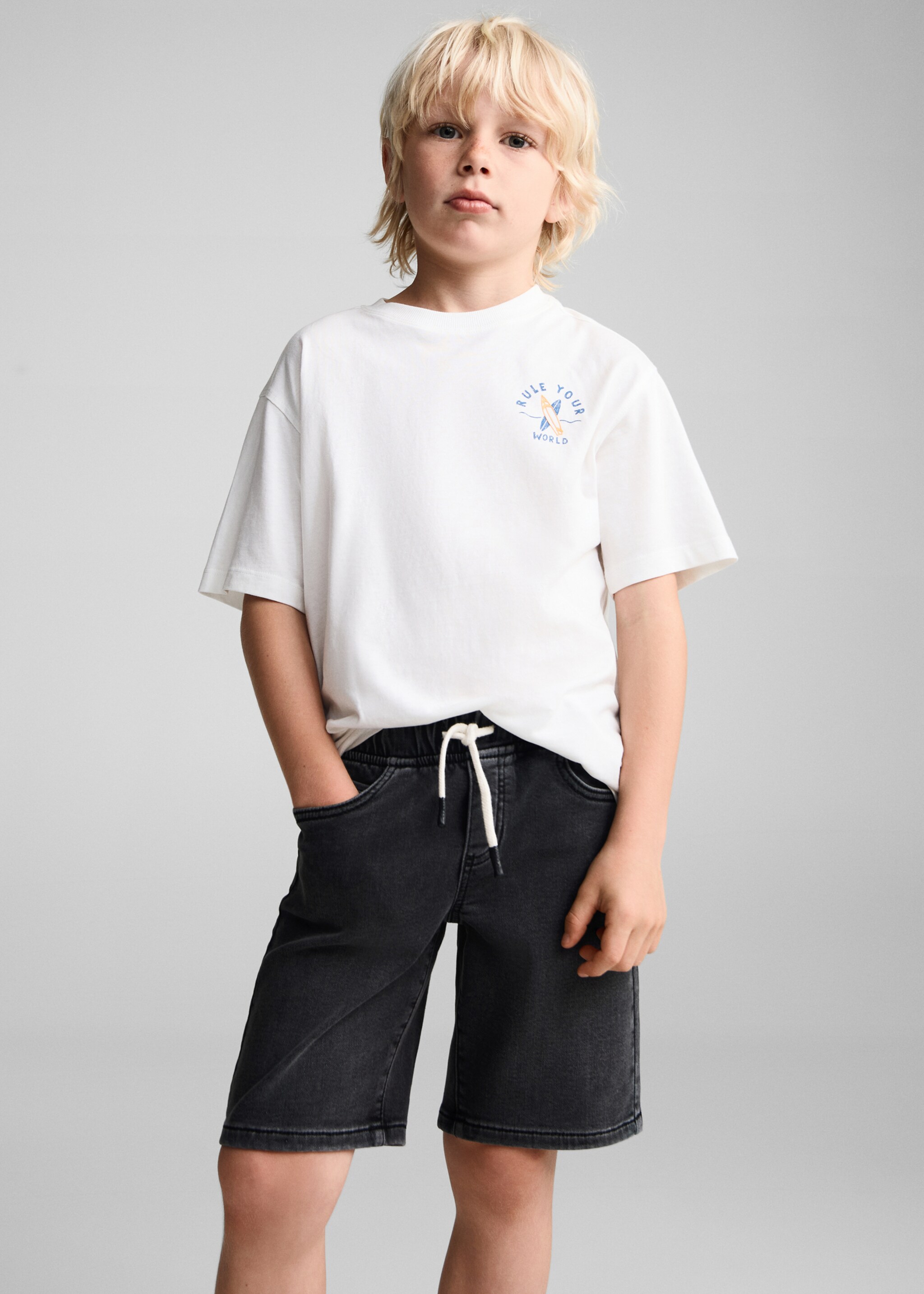 Elastic waist denim Bermuda shorts - Medium plane, Black denim. Ref: 67058271-00.