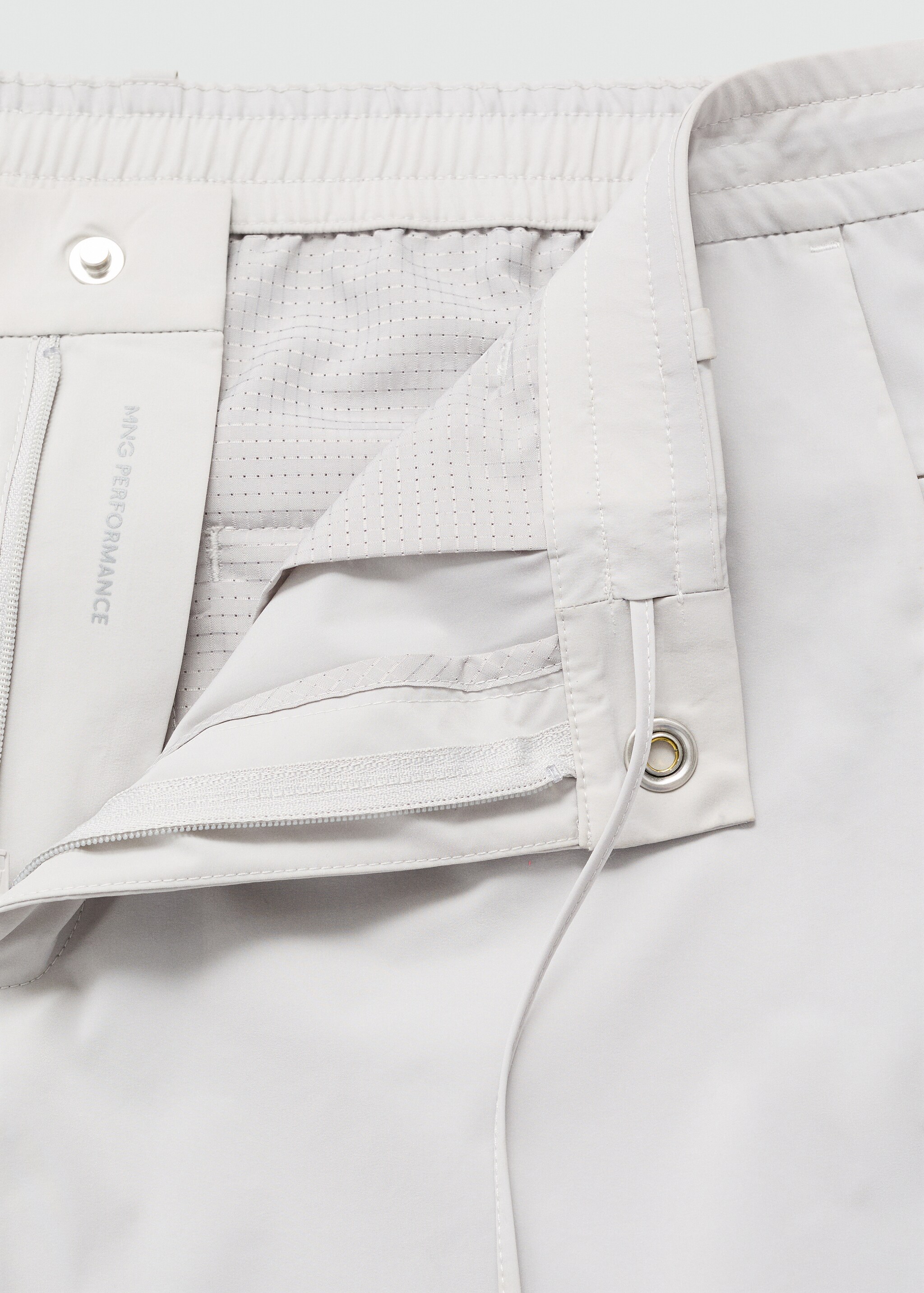 Water-repellent trousers with drawstring - Details of the article 8