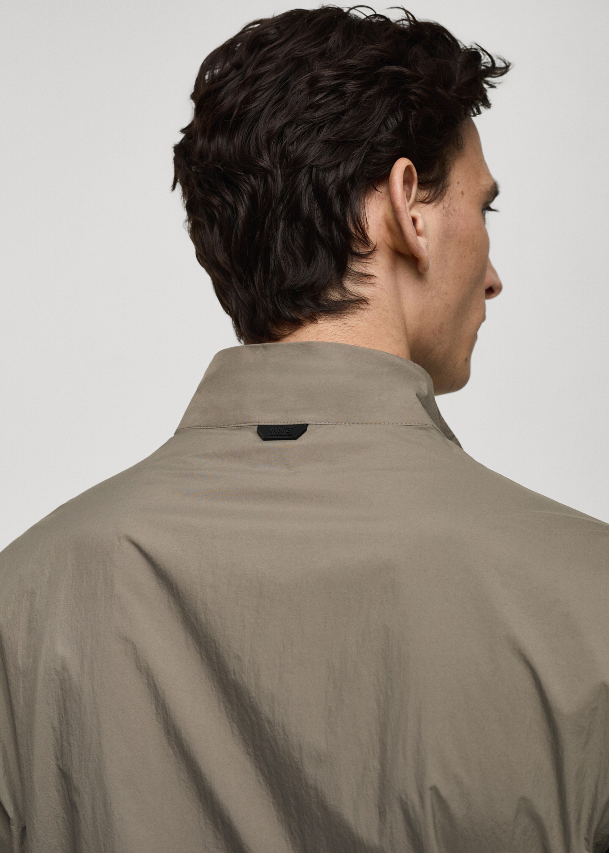 Chaqueta bomber repelente al agua - Details of the article 6