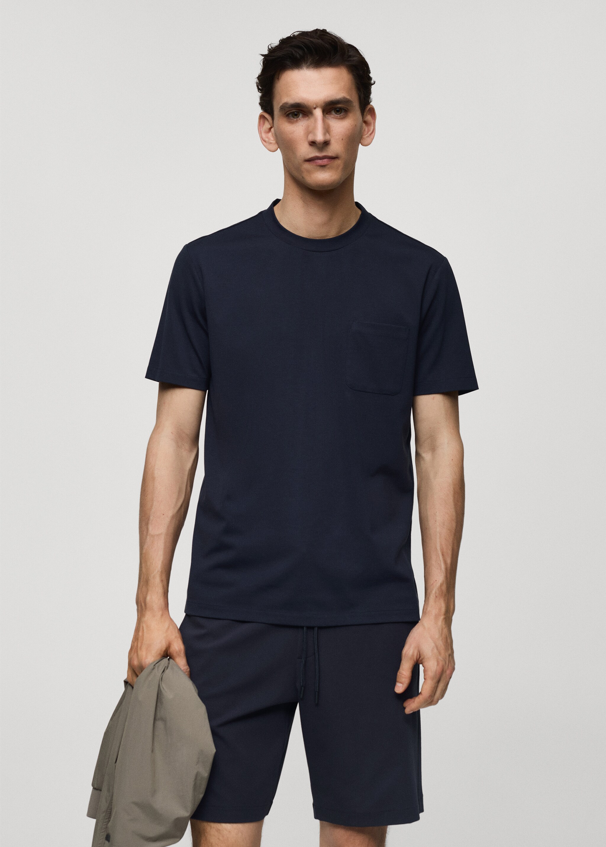 Slim fit t-shirt with pocket - Medium plane