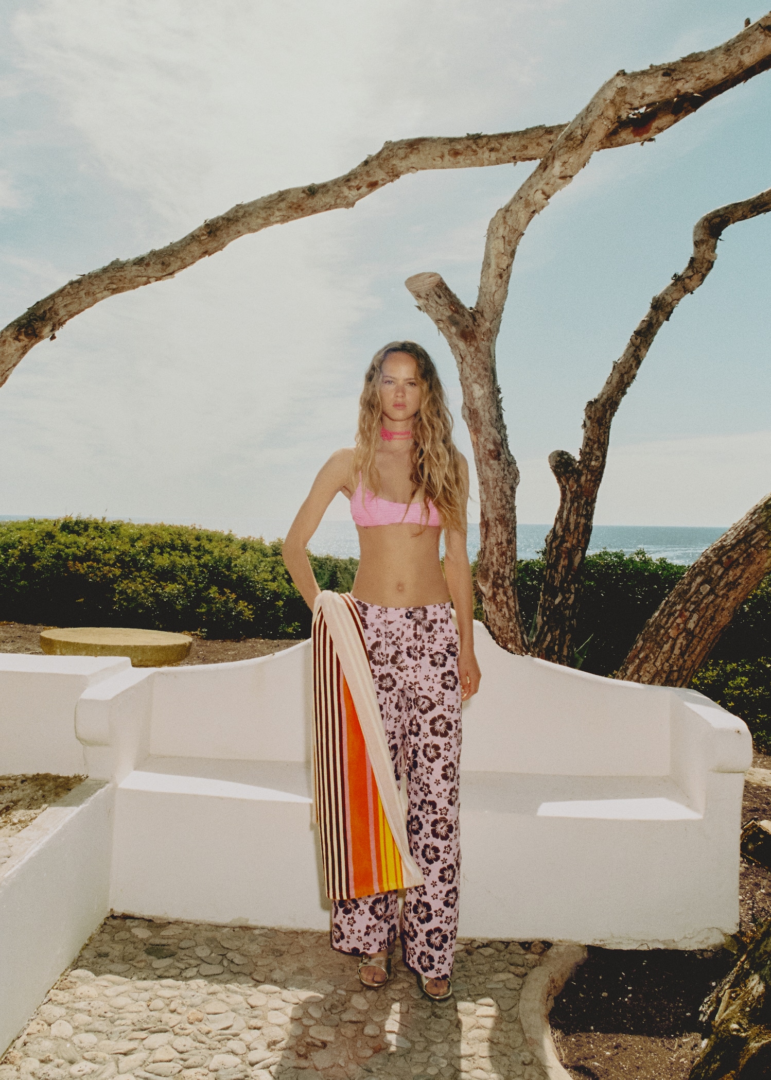 Pantalon en imprimé à fleurs - Détail de l'article 7
