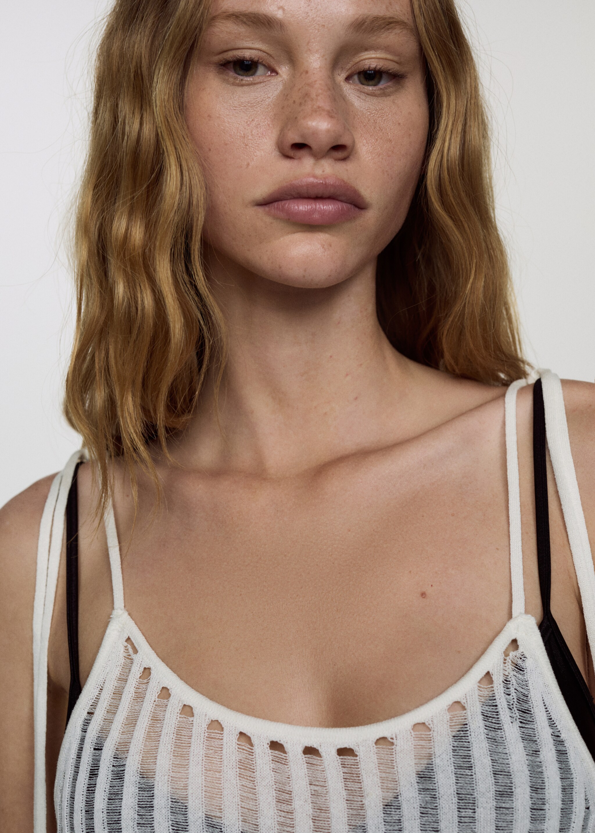Knitted dress with double straps - Details of the article 1, White. Ref: 67059604-00.