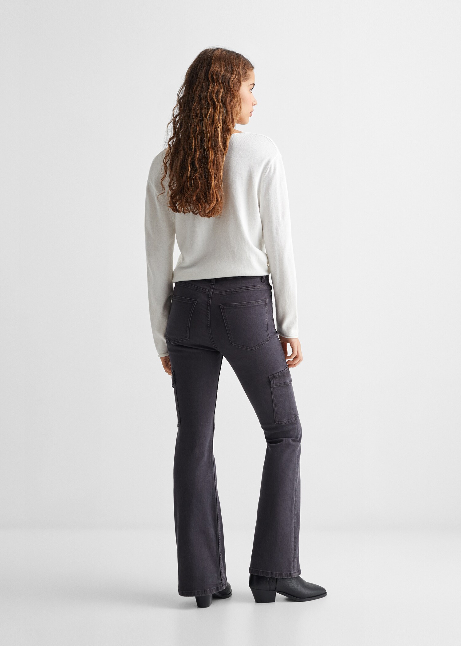 Pantalon cargo flare - Reverso del artículo