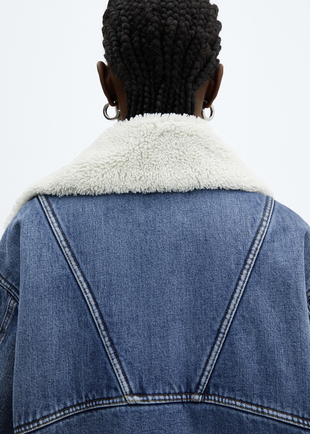 Oversized shearling-effect jacket - Women | MANGO Japan