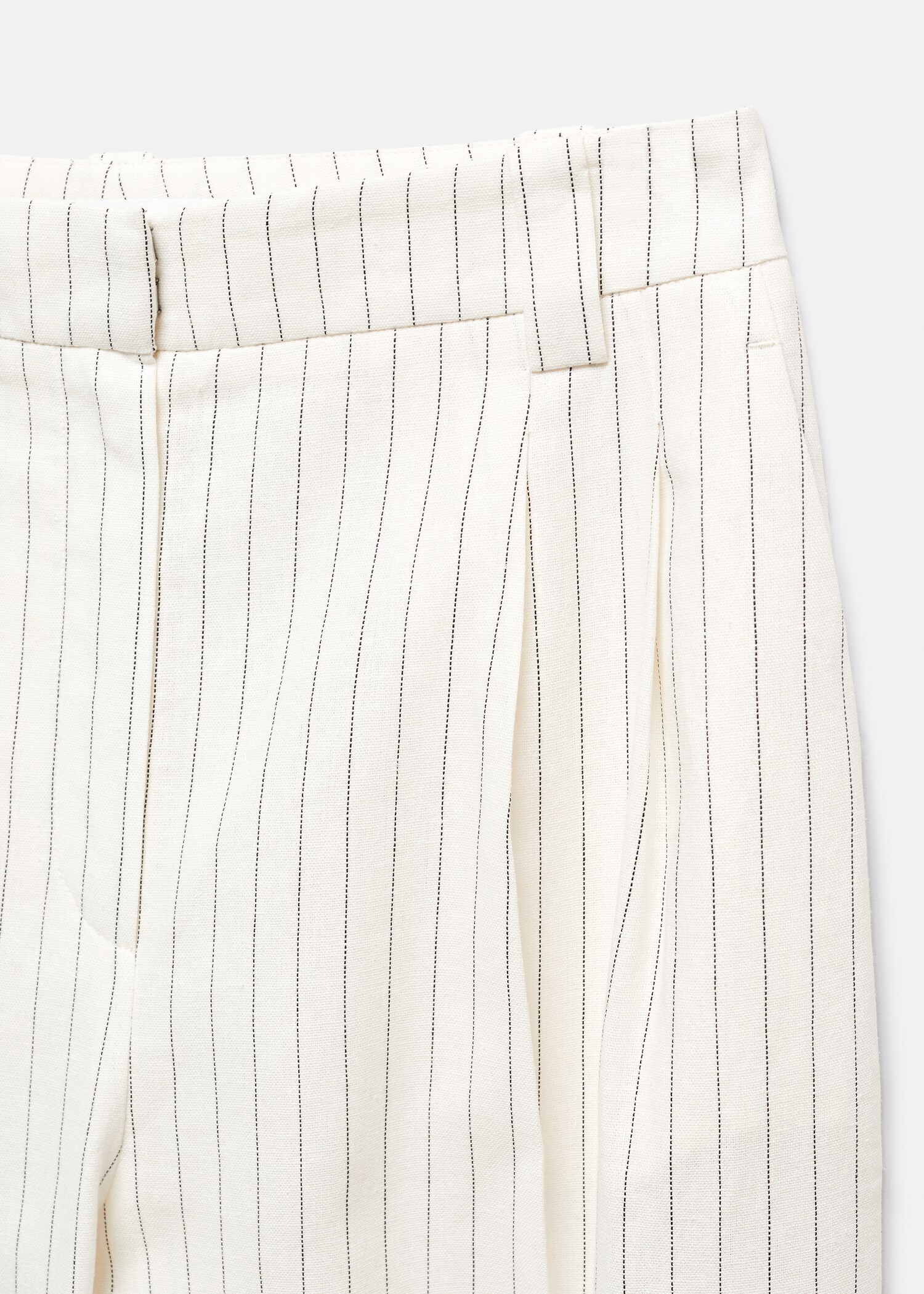 Pleated linen trousers - Details of the article 8