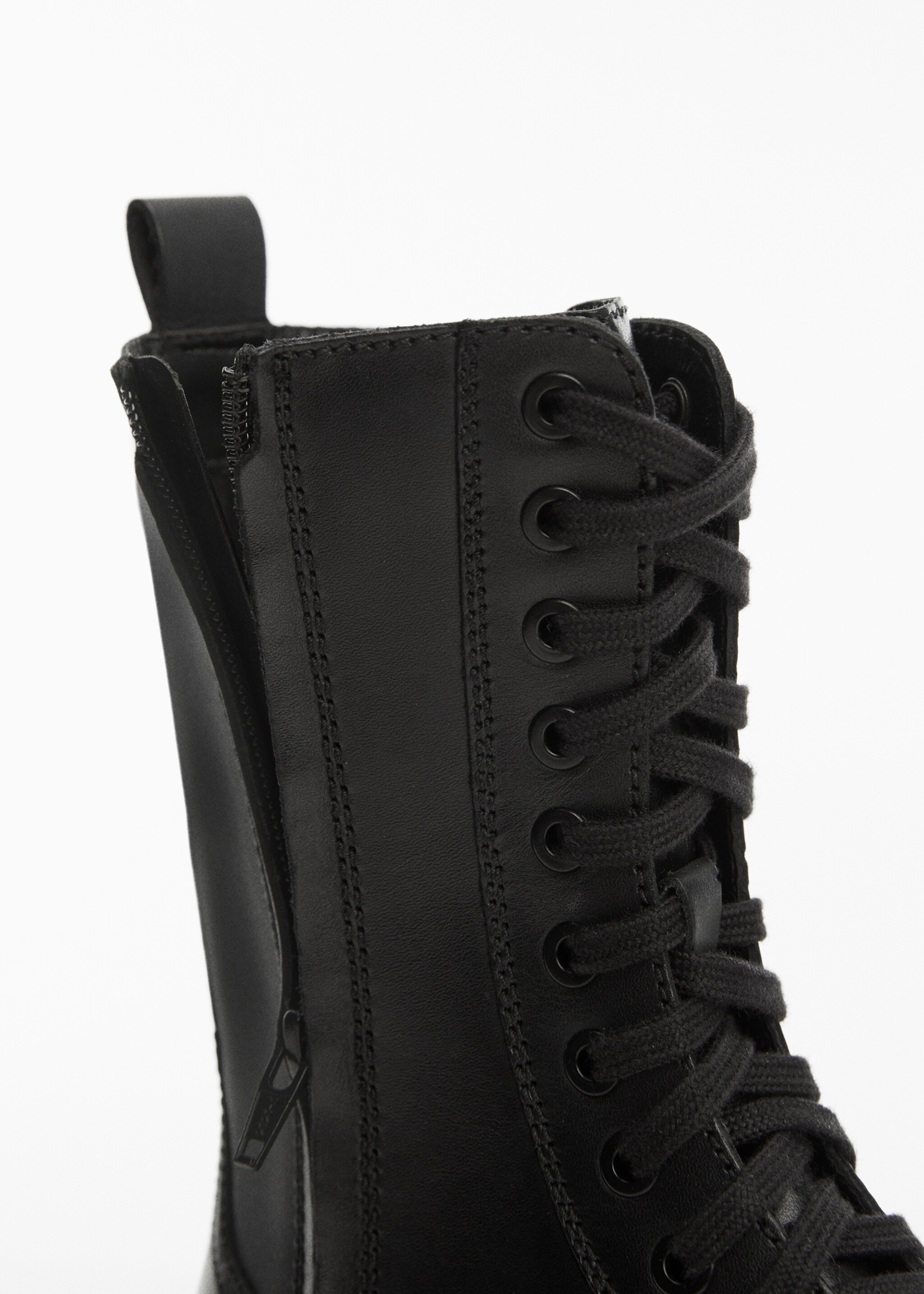 Leather boot with laces and track sole - Details of the article 2, Black. Ref: 67060445-00.