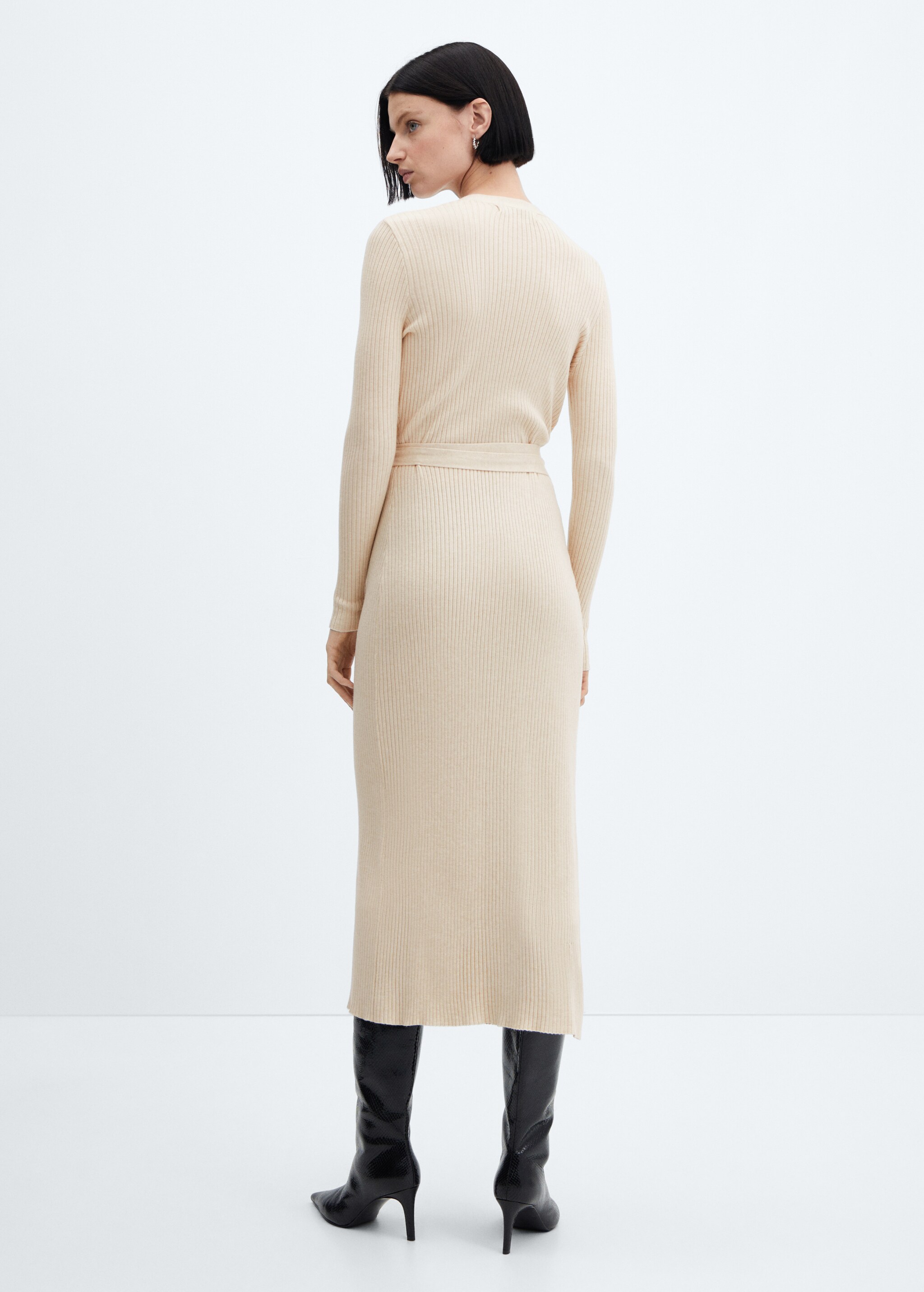 Wrap ribbed dress - Reverse of the article
