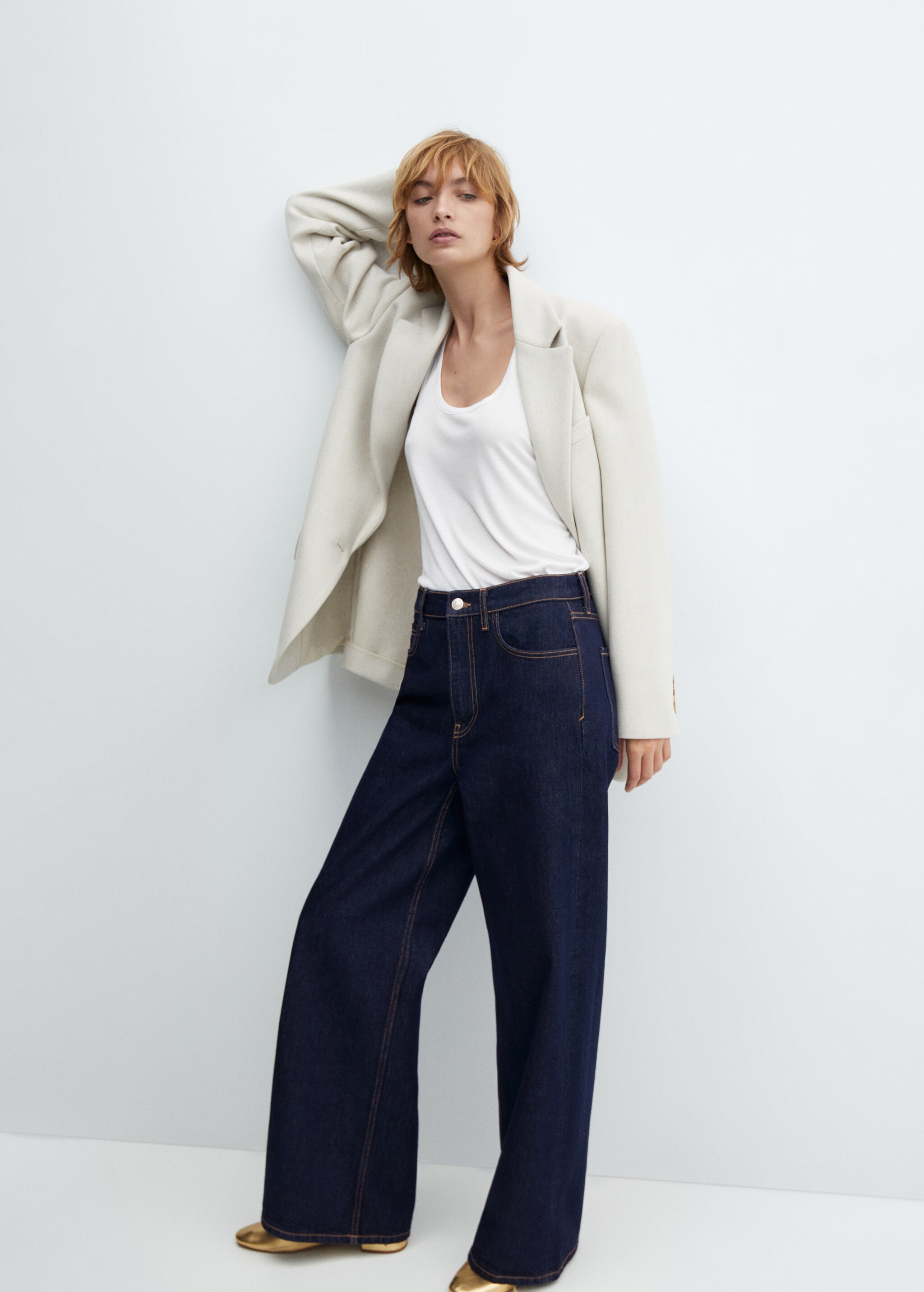 Low-rise loose-fit wideleg jeans - Details of the article 2