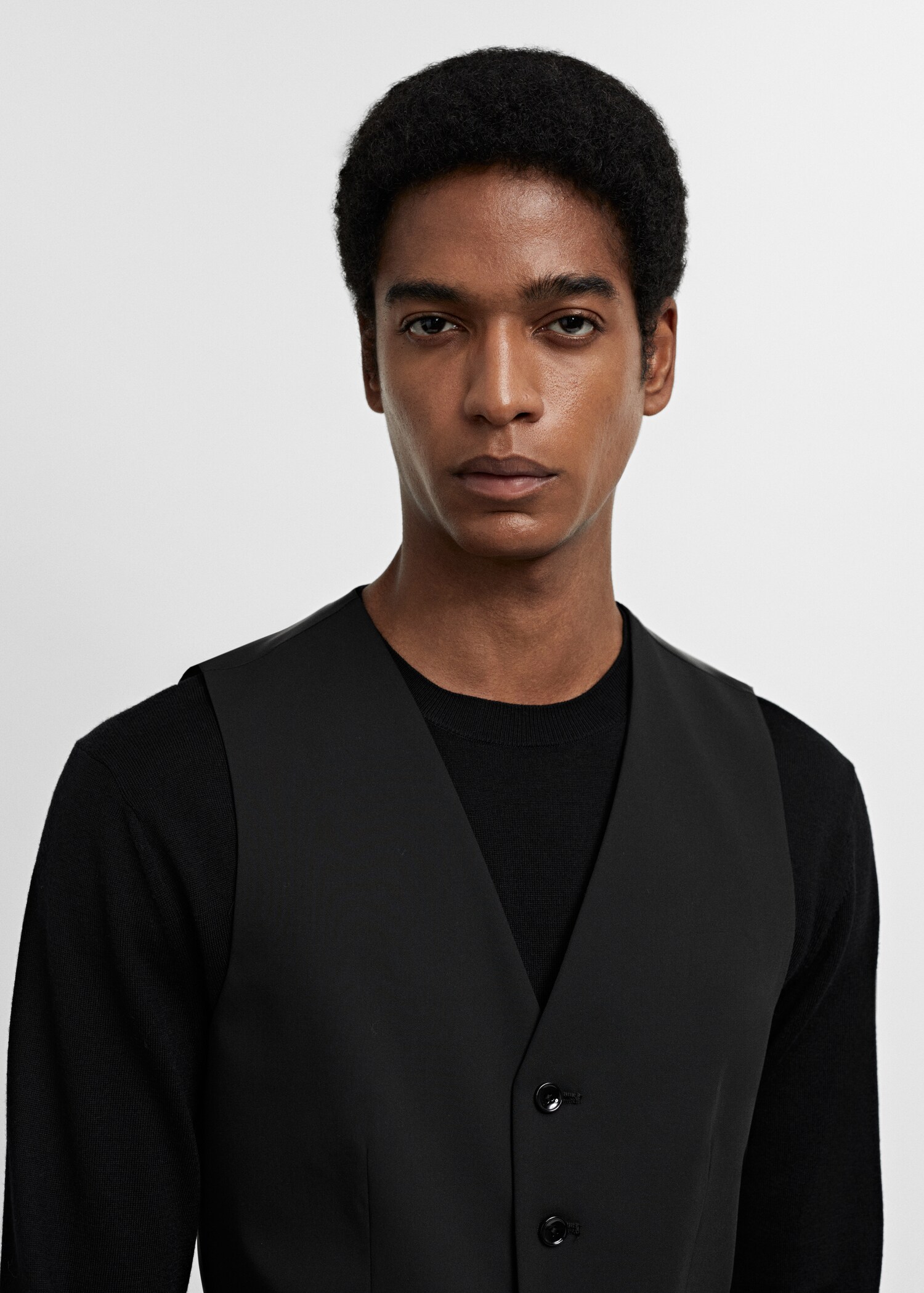 Super slim-fit stretch-fabric suit vest - Details of the article 1