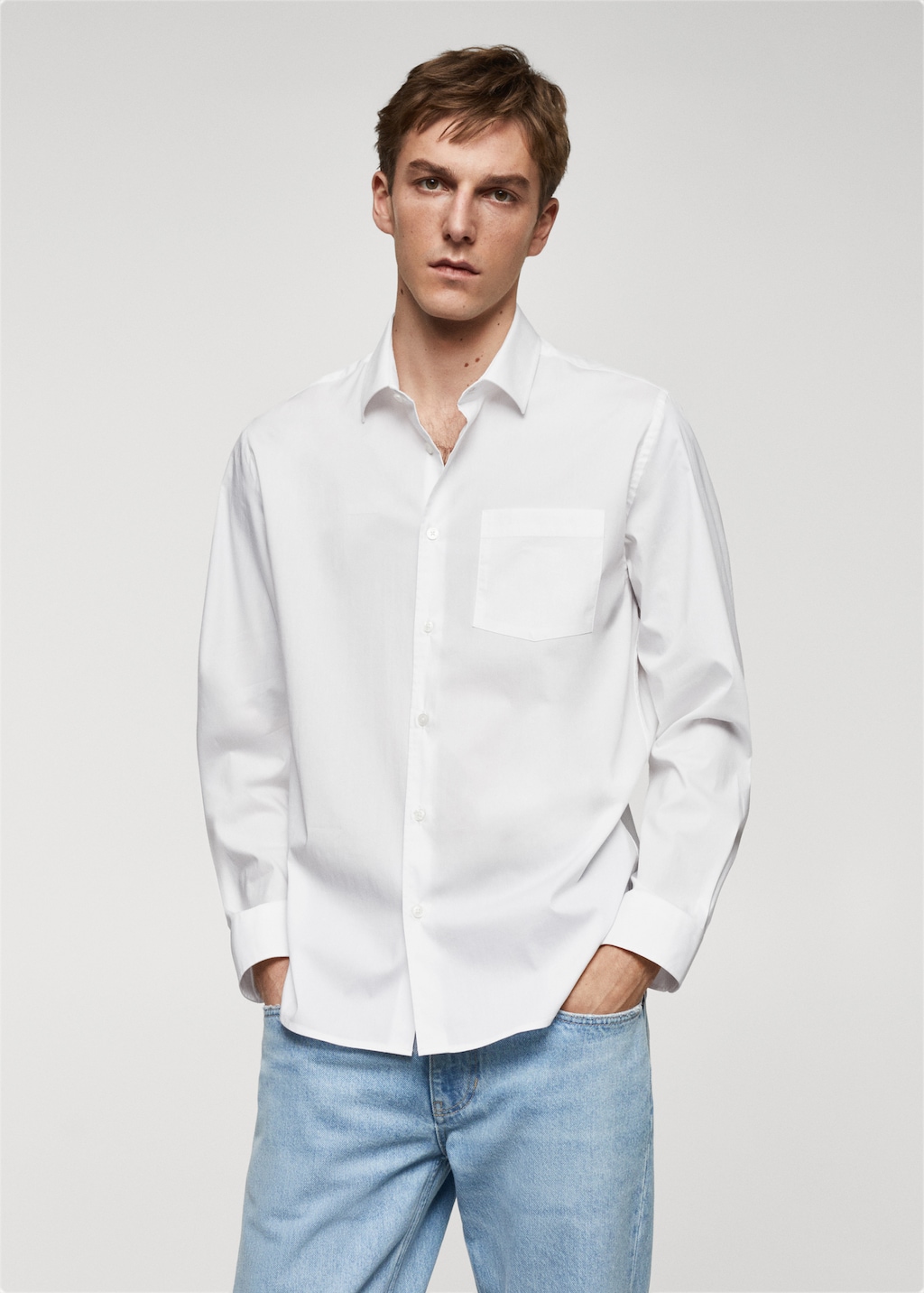 Mango Classic Fit-Hemd aus Popeline