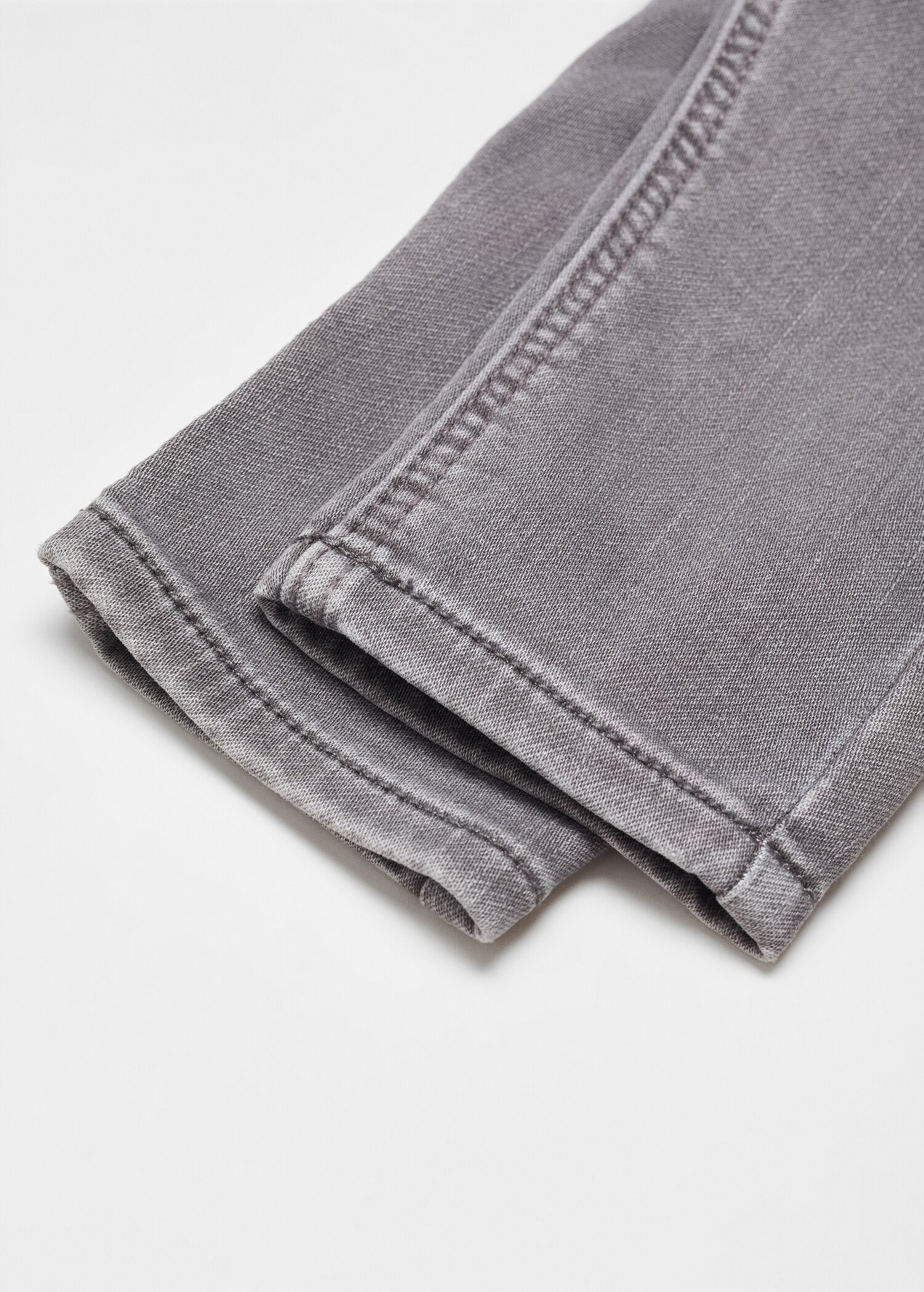 Jeans mit Tunnelzug - Detail des Artikels 0