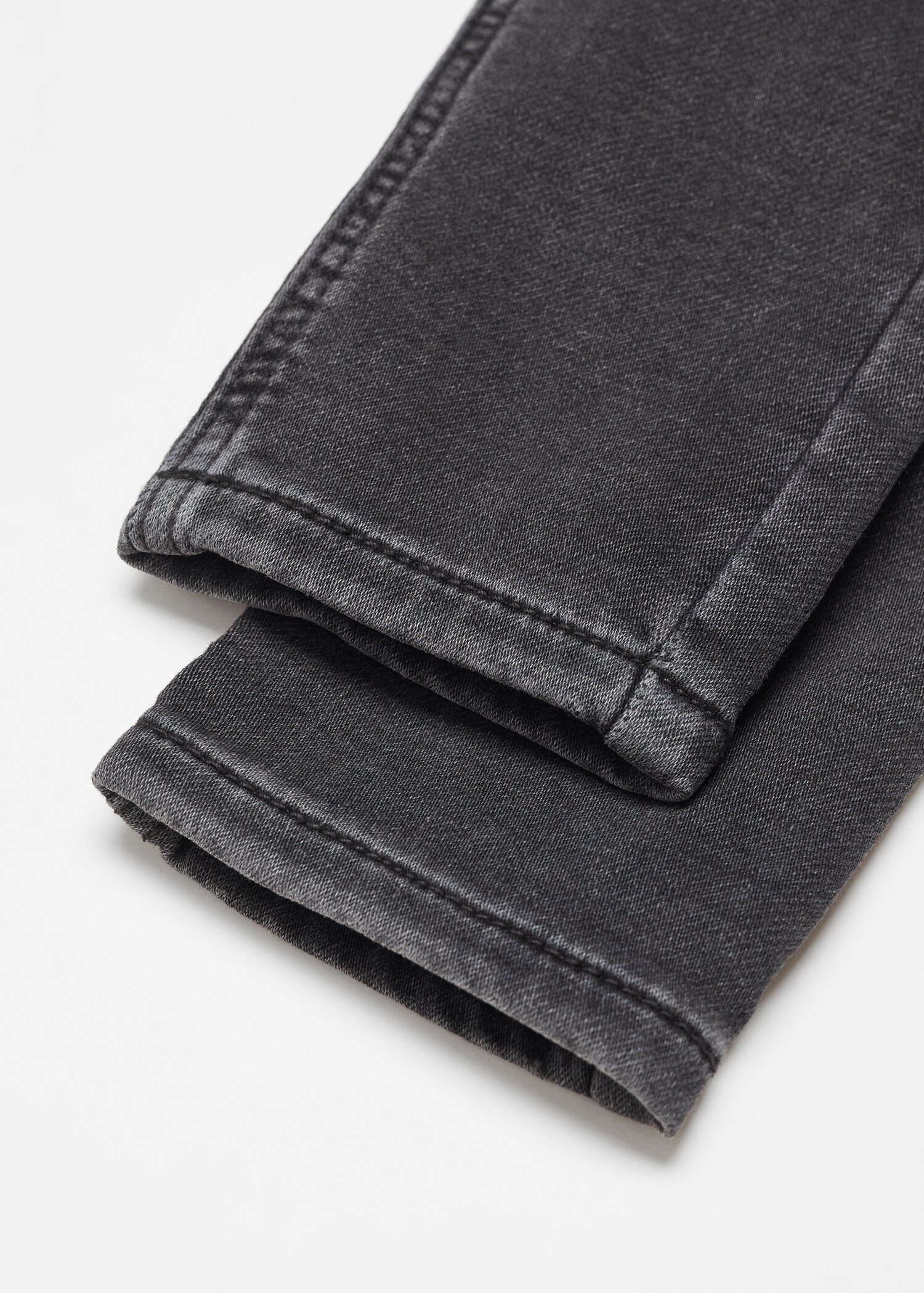 Jeans mit Tunnelzug - Detail des Artikels 0