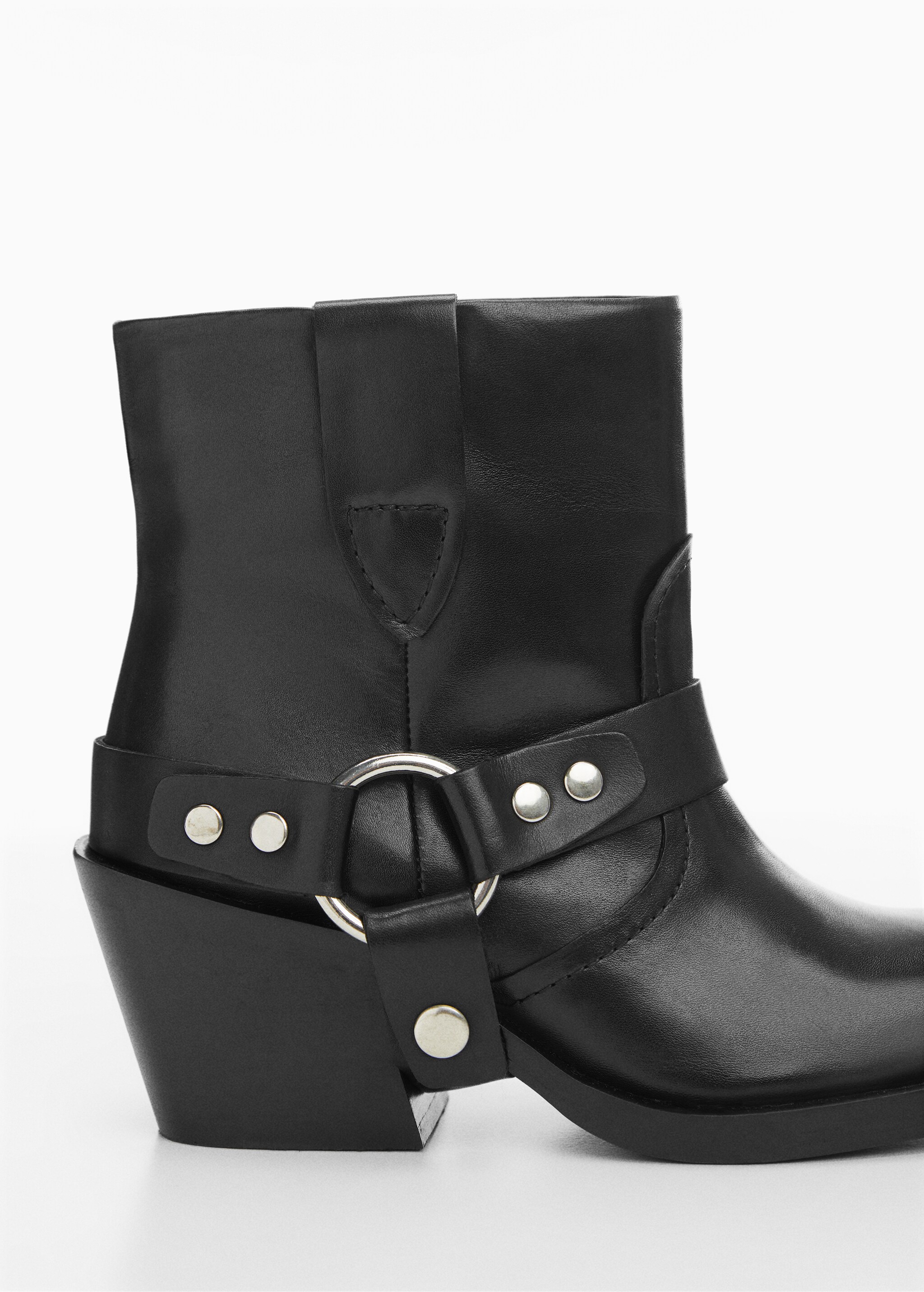 Buckle ankle boots - Details of the article 2