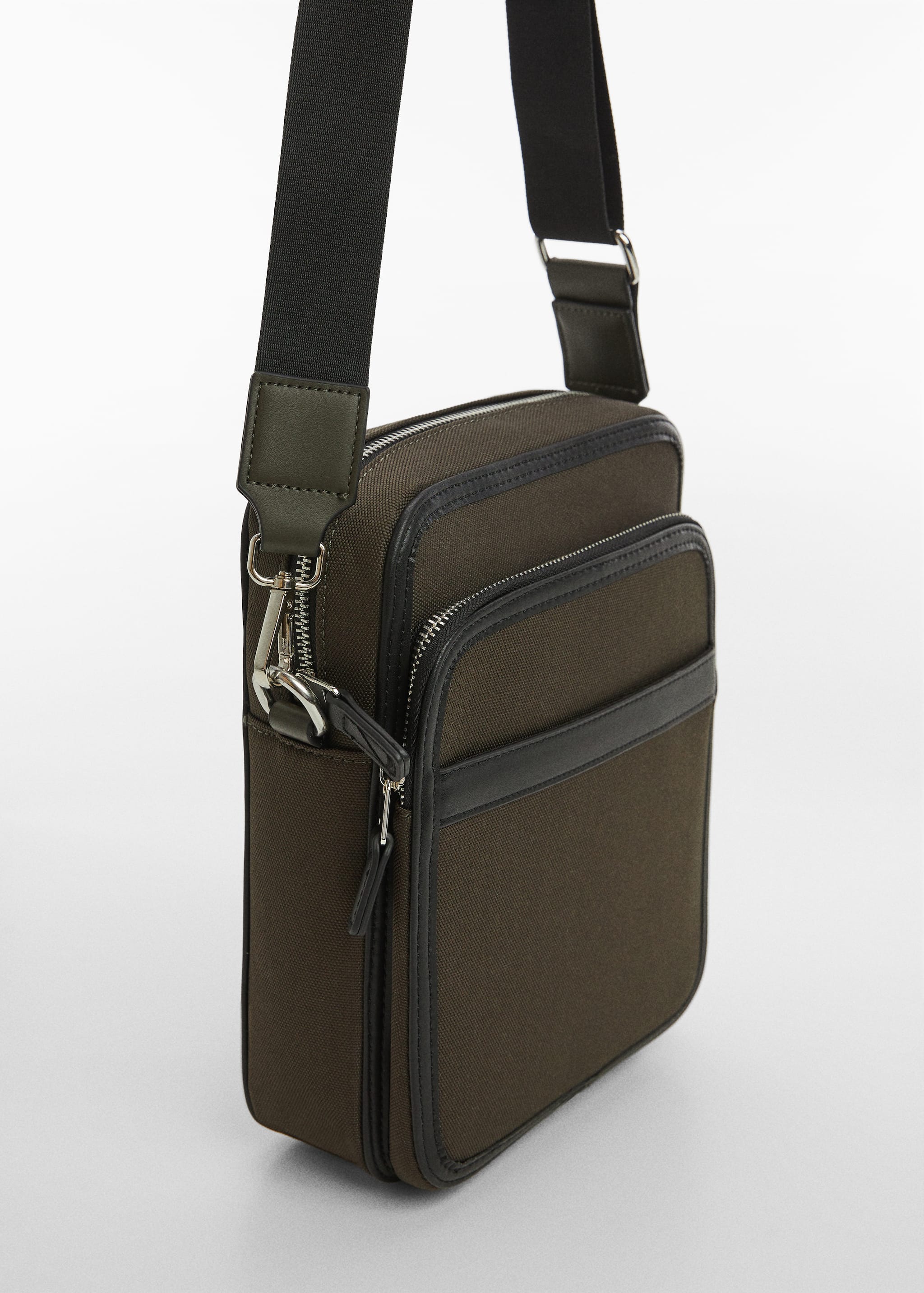Shoulder bag with leather-effect details  - Medium plane