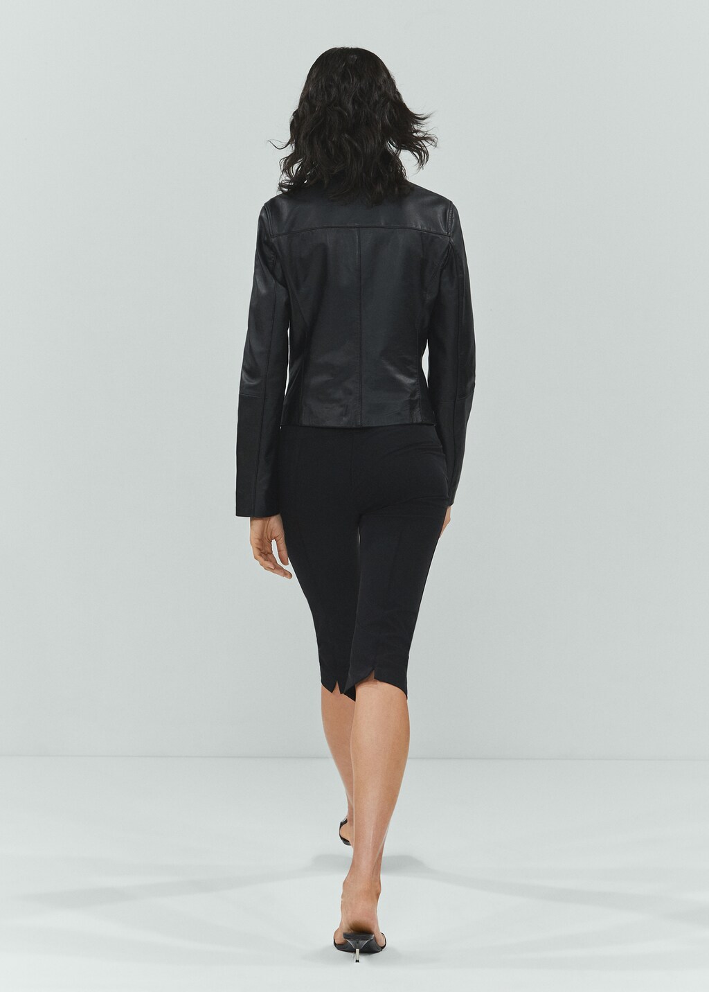 100% leather fitted jacket - Women | MANGO Japan