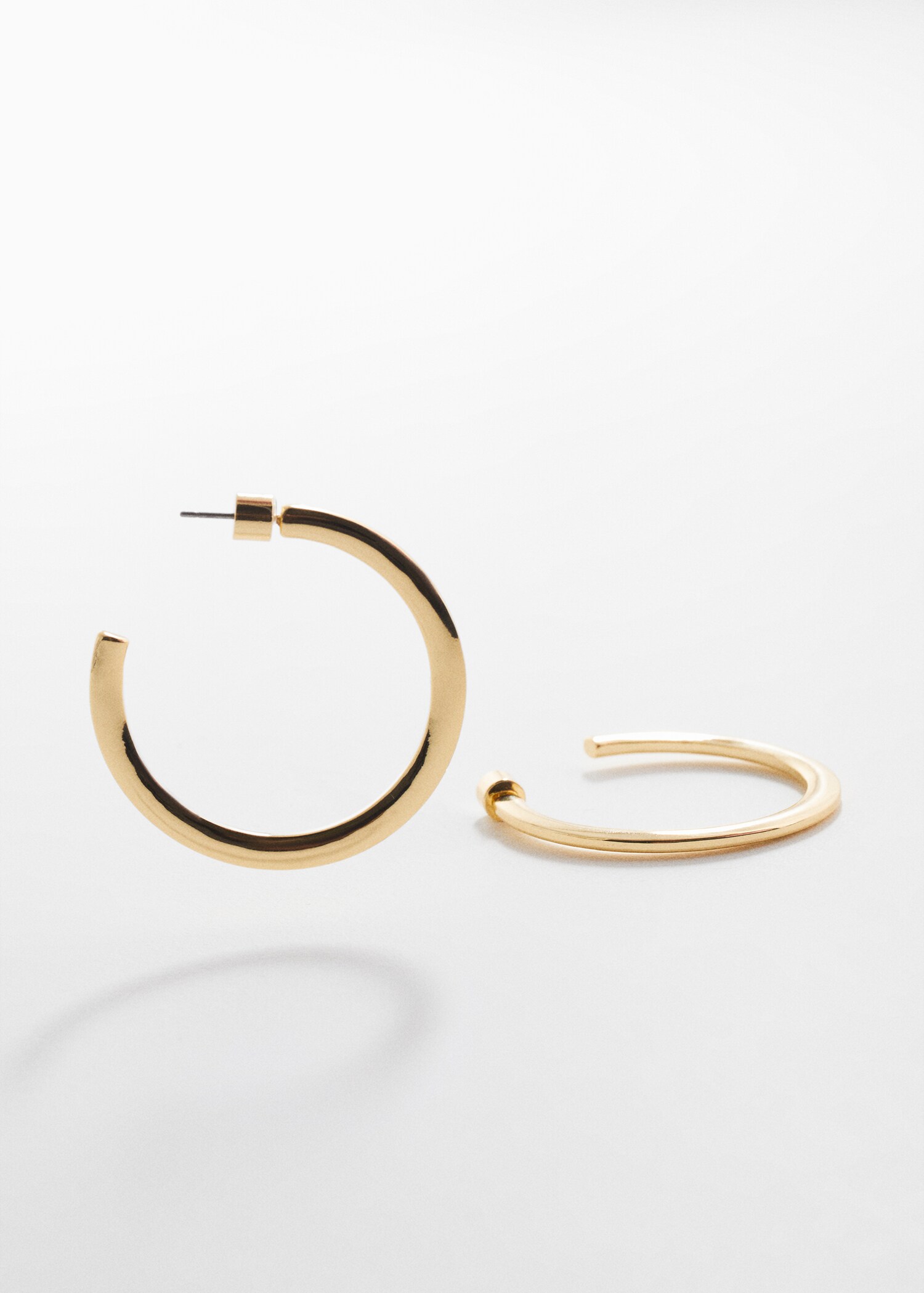 Hoop earrings - Details of the article 1