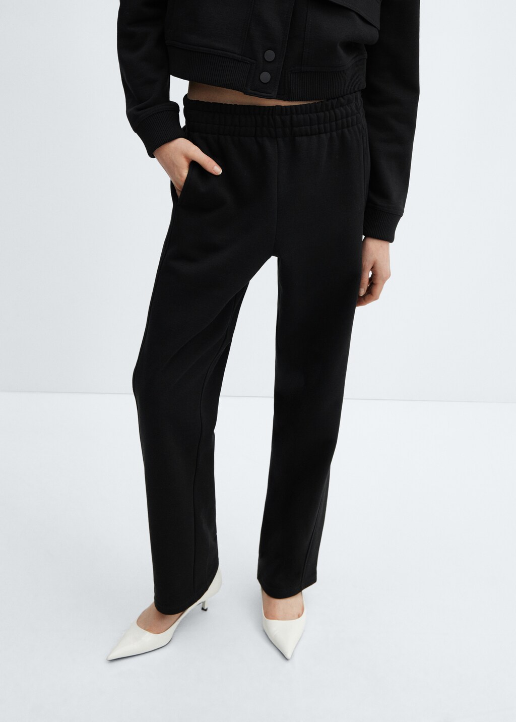 Cotton jogger-style trousers - Woman | MANGO Canada