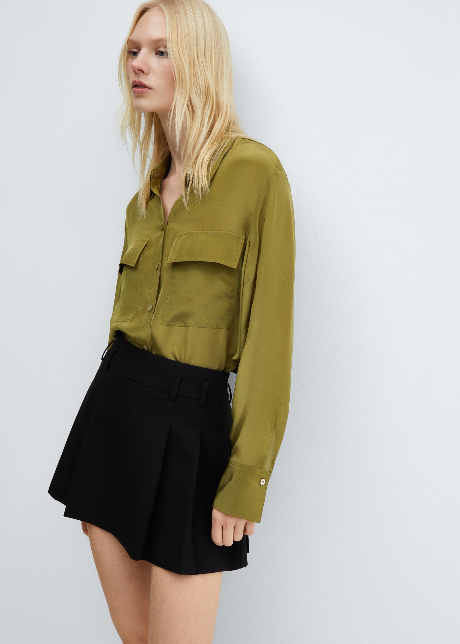 Chemise fluide à poches - Plan moyen