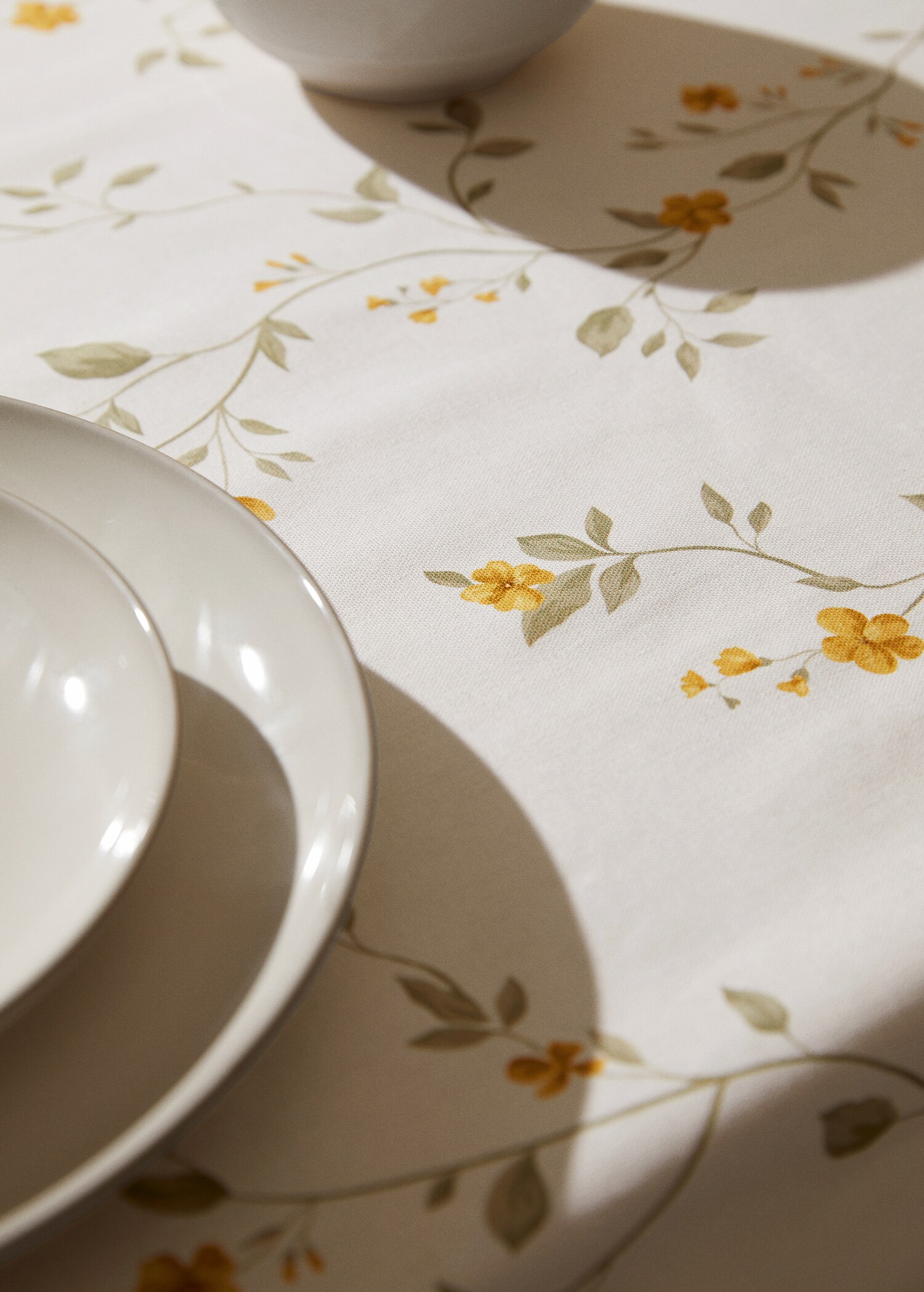 Floral-print cotton tablecloth 170x170cm - Details of the article 7