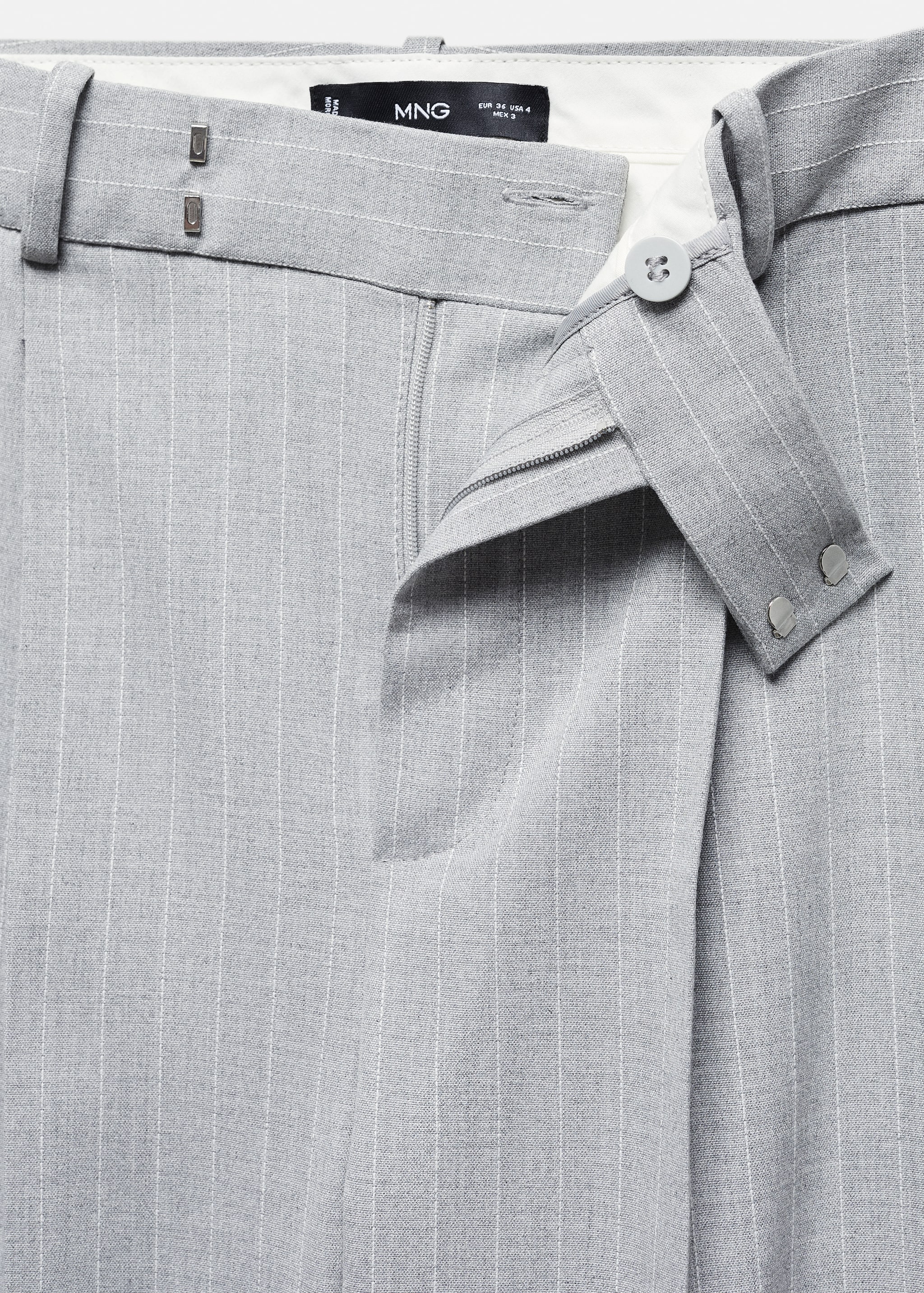 Pantalon de costume fines rayures - Détail de l'article 8