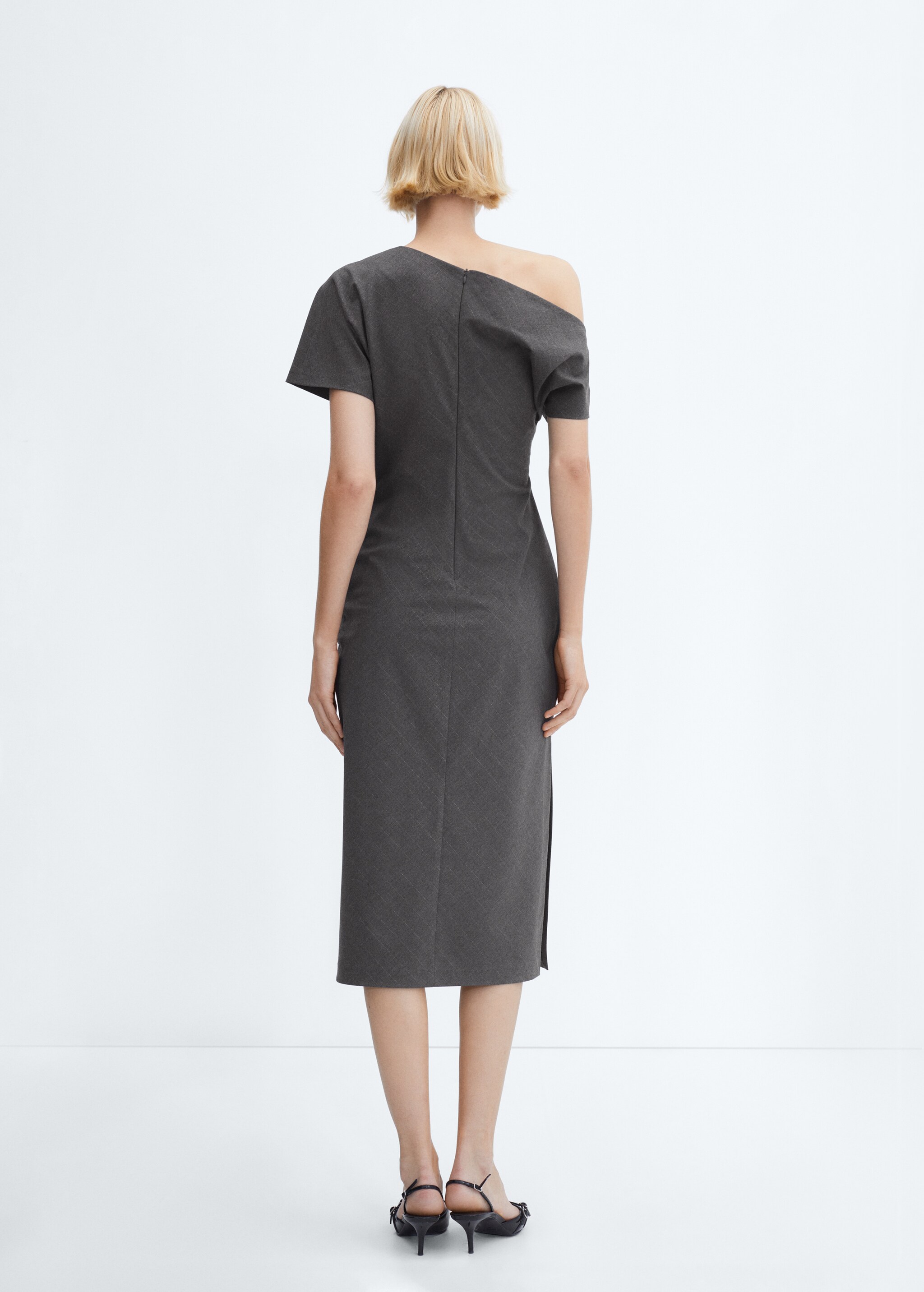 Asymmetrical dress with side slit - Reverse of the article