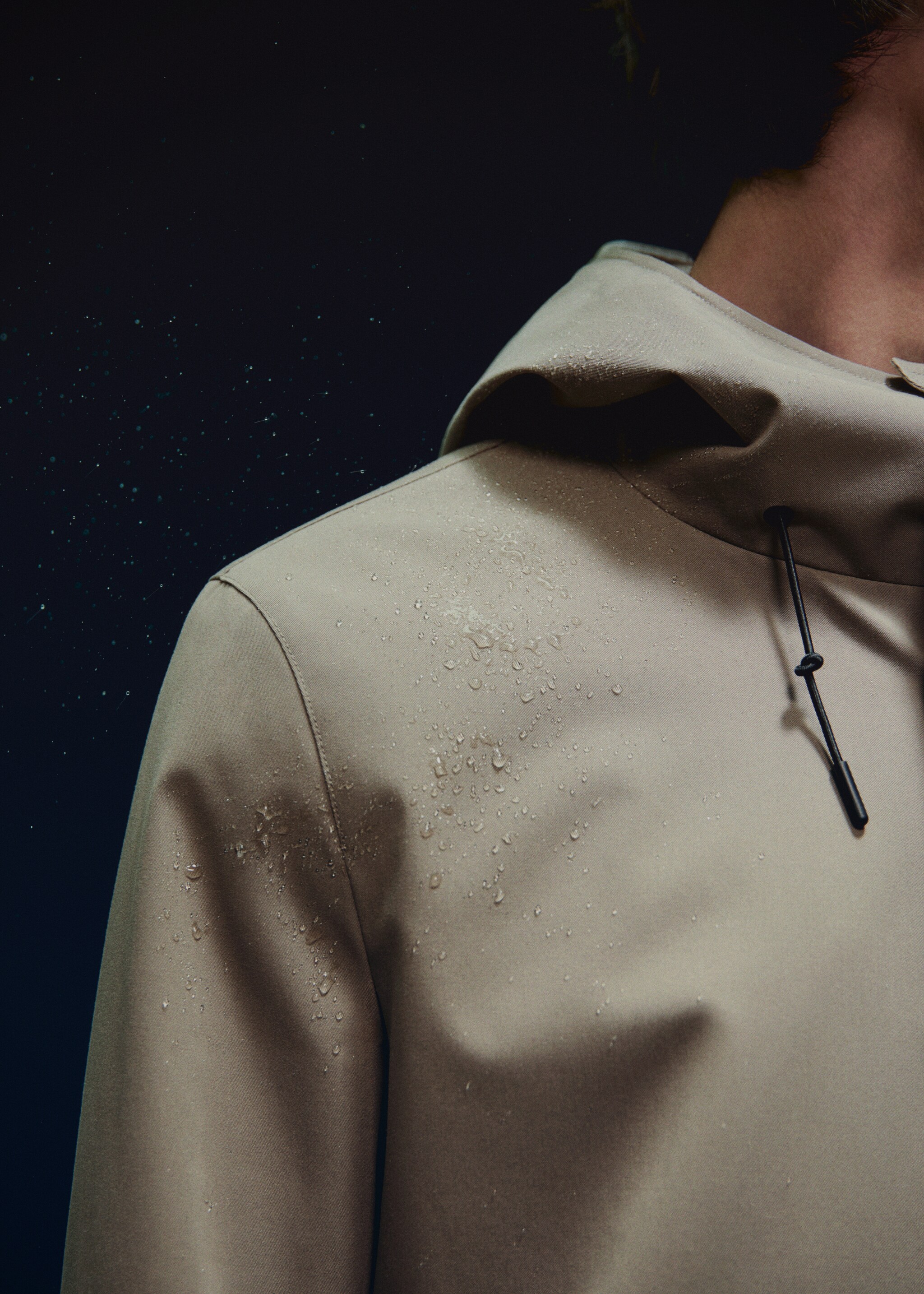Water-repellent hooded parka - Details of the article 6